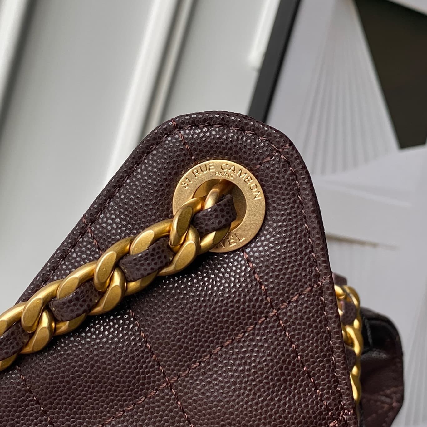 Chanel 25 Small Hobo handbag AS5293 Grained Calfskin &Gold-Tone Metal Drak Brown A
