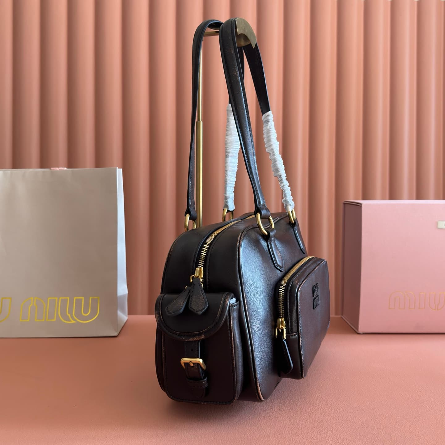 Miu Miu Pocket leather shoulder bag 5BB179 High
