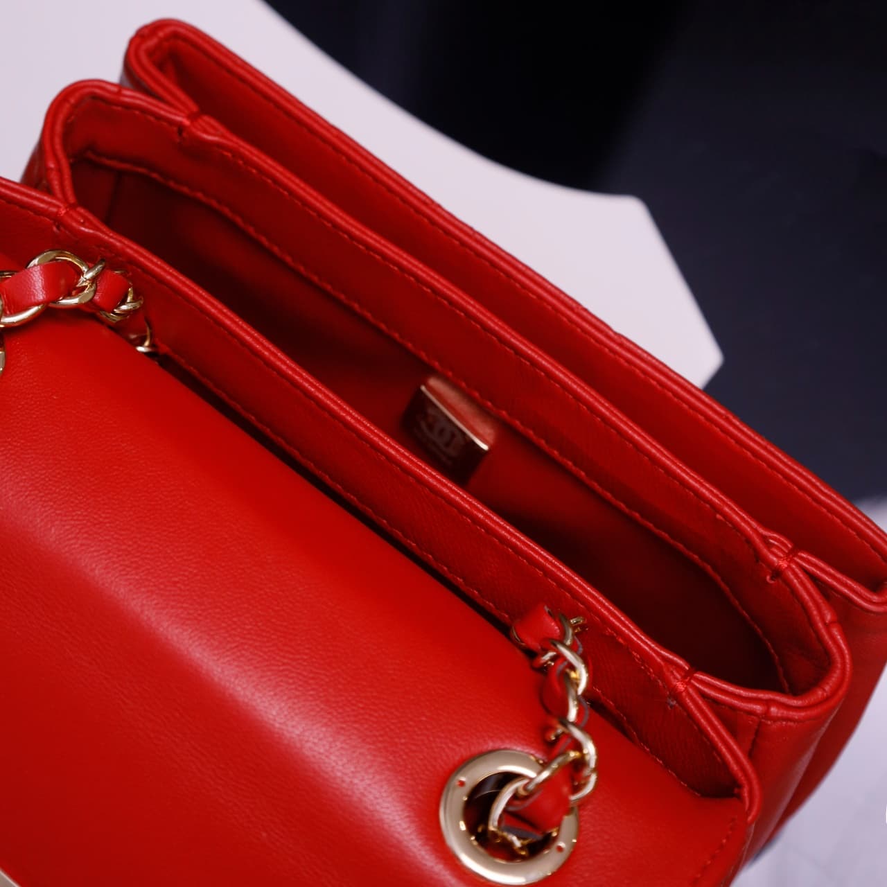 Chanel MINI FLAP BAG WITH TOP HANDLE AS4654 Lambskin &Gold-Tone Metal Red A