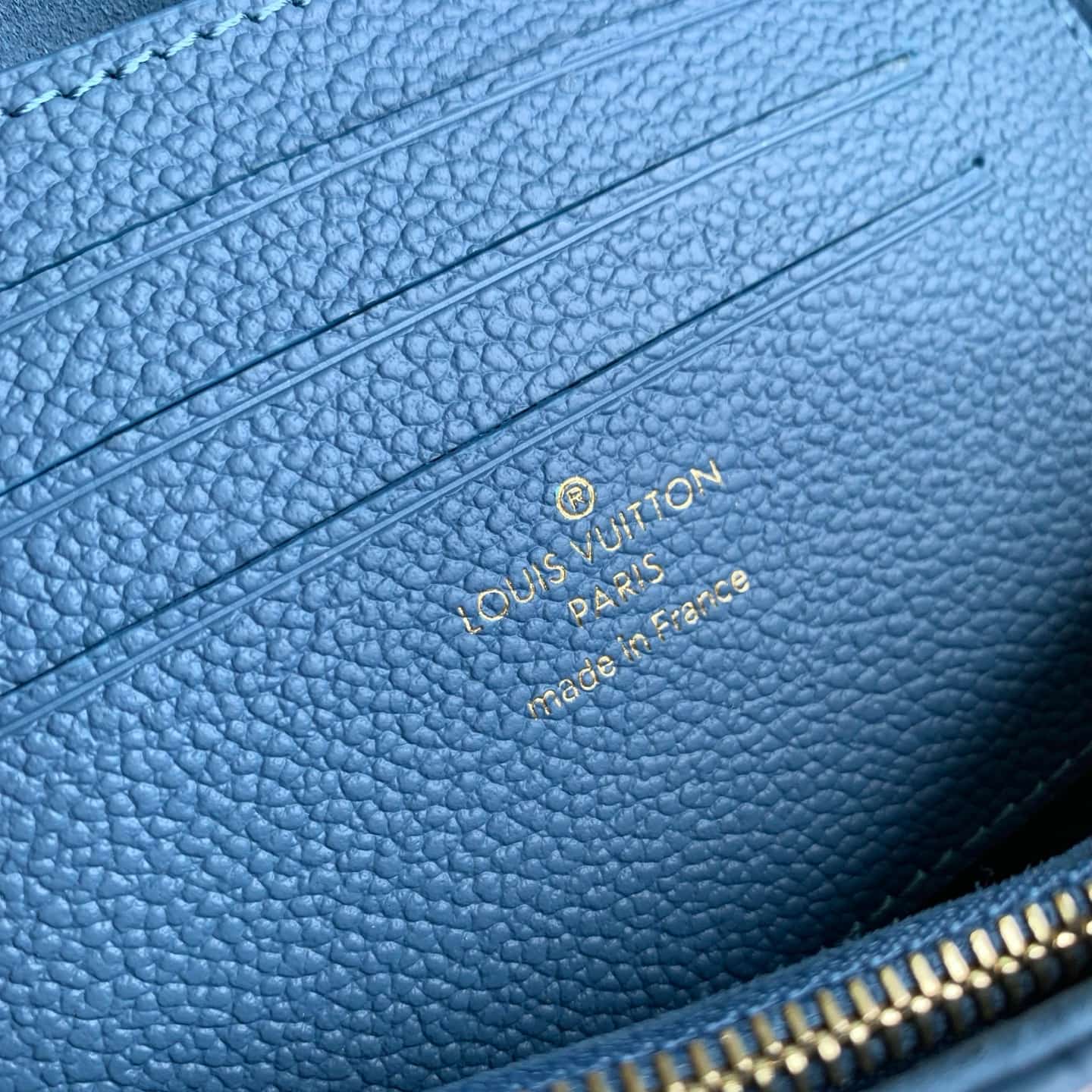 Louis Vuitton Wallet On Chain Ivy Blue Jeans Embossed grained cowhide leather M27755 High