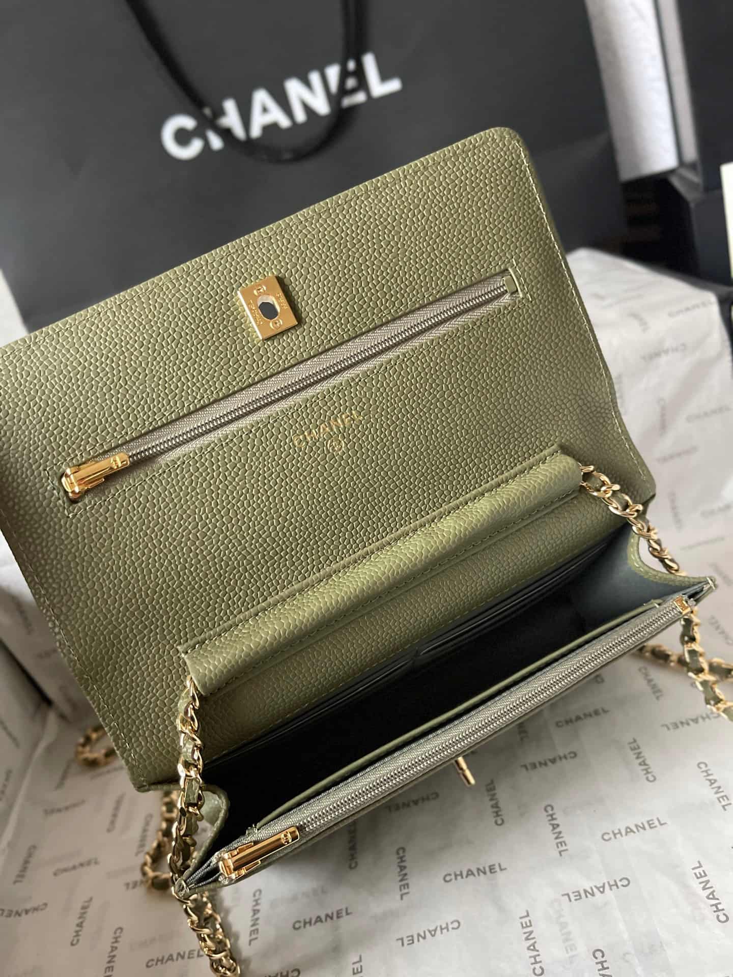 Chanel Classic Wallet on Chain Grained Shiny Calfskin & Gold-Tone Metal AP4241 Dark Green A