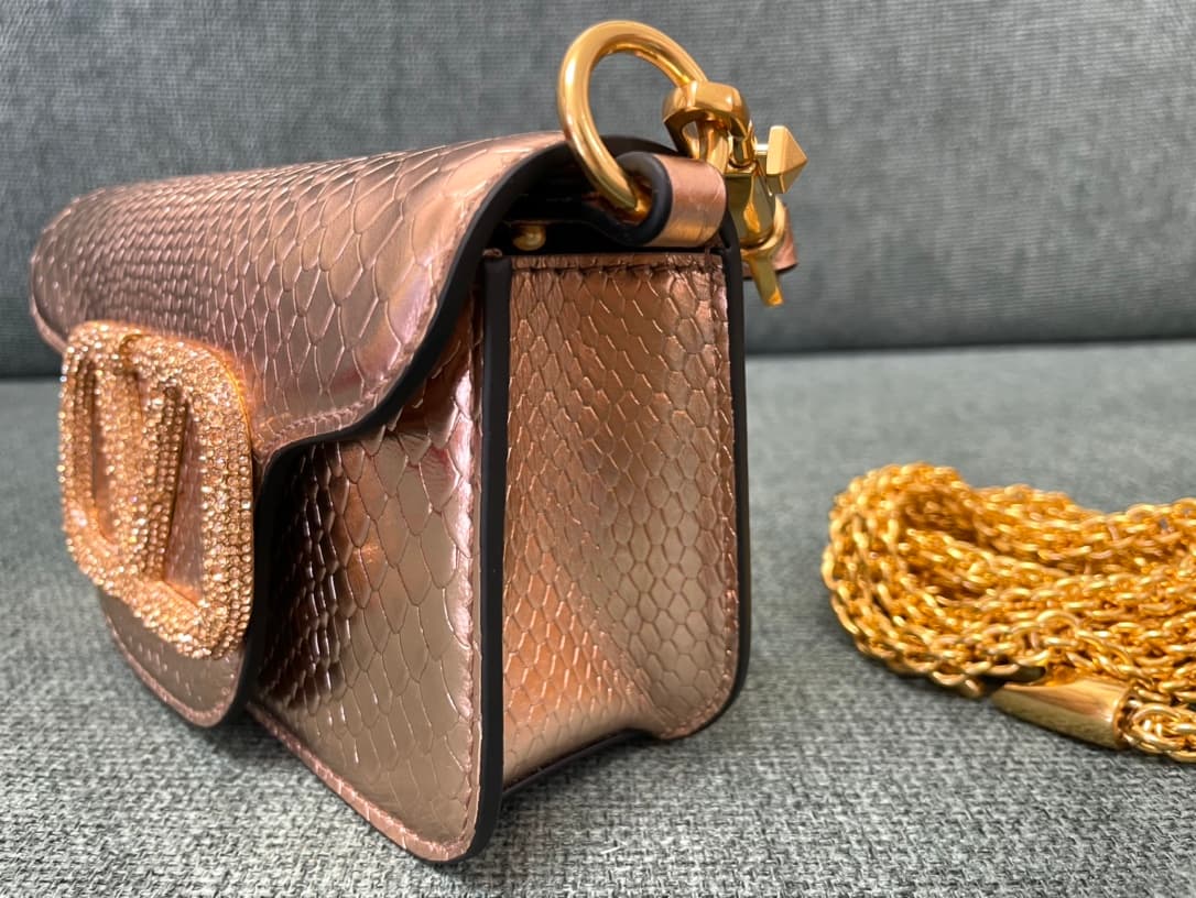 Valentino Garavani MINILOC mini shoulder bag 1133S Calfskin Rose Gold High