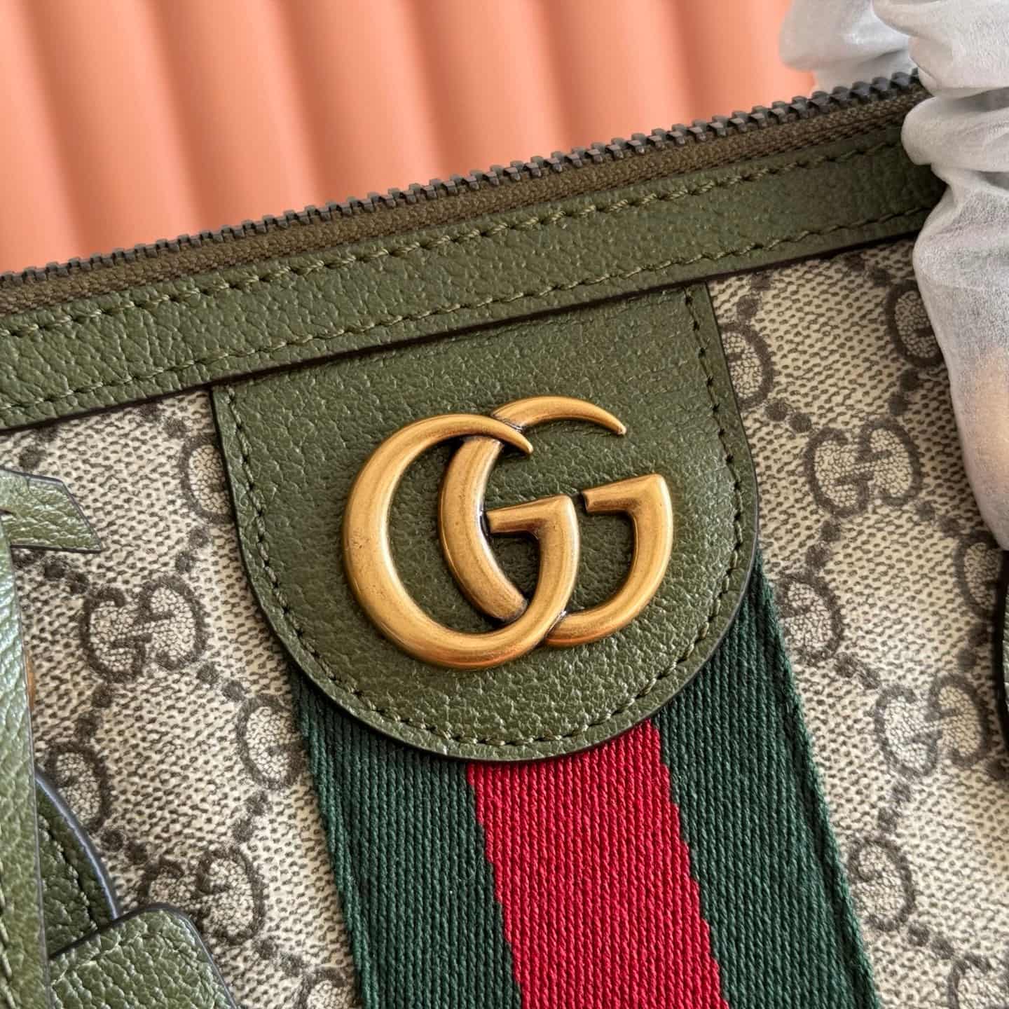 Gucci Savoy medium duffle bag beige and ebony GG Supreme canvas 834469 High