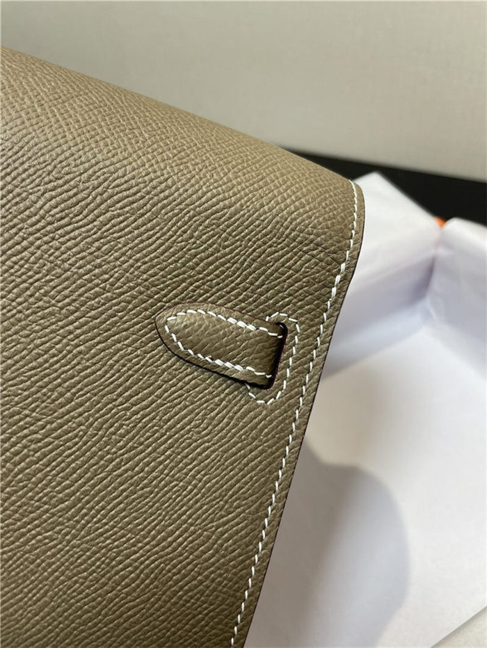 Hermes Kelly Classique To Go wallet Epsom calfskin Etoupe Gold-Metal WAX High