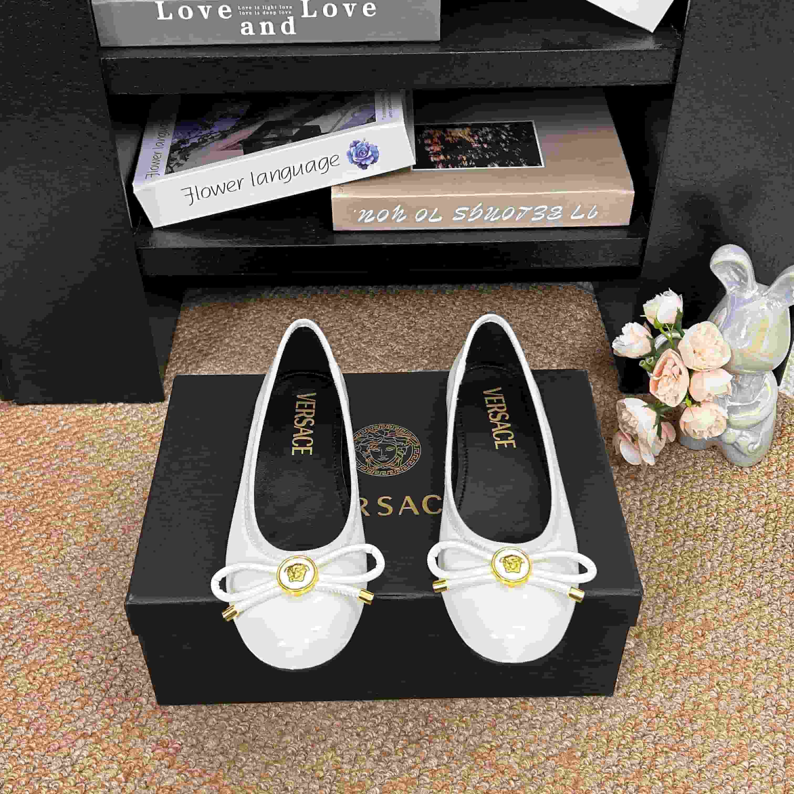 Versace Opera Bow patent-leather Ballet Flats Shoes Women