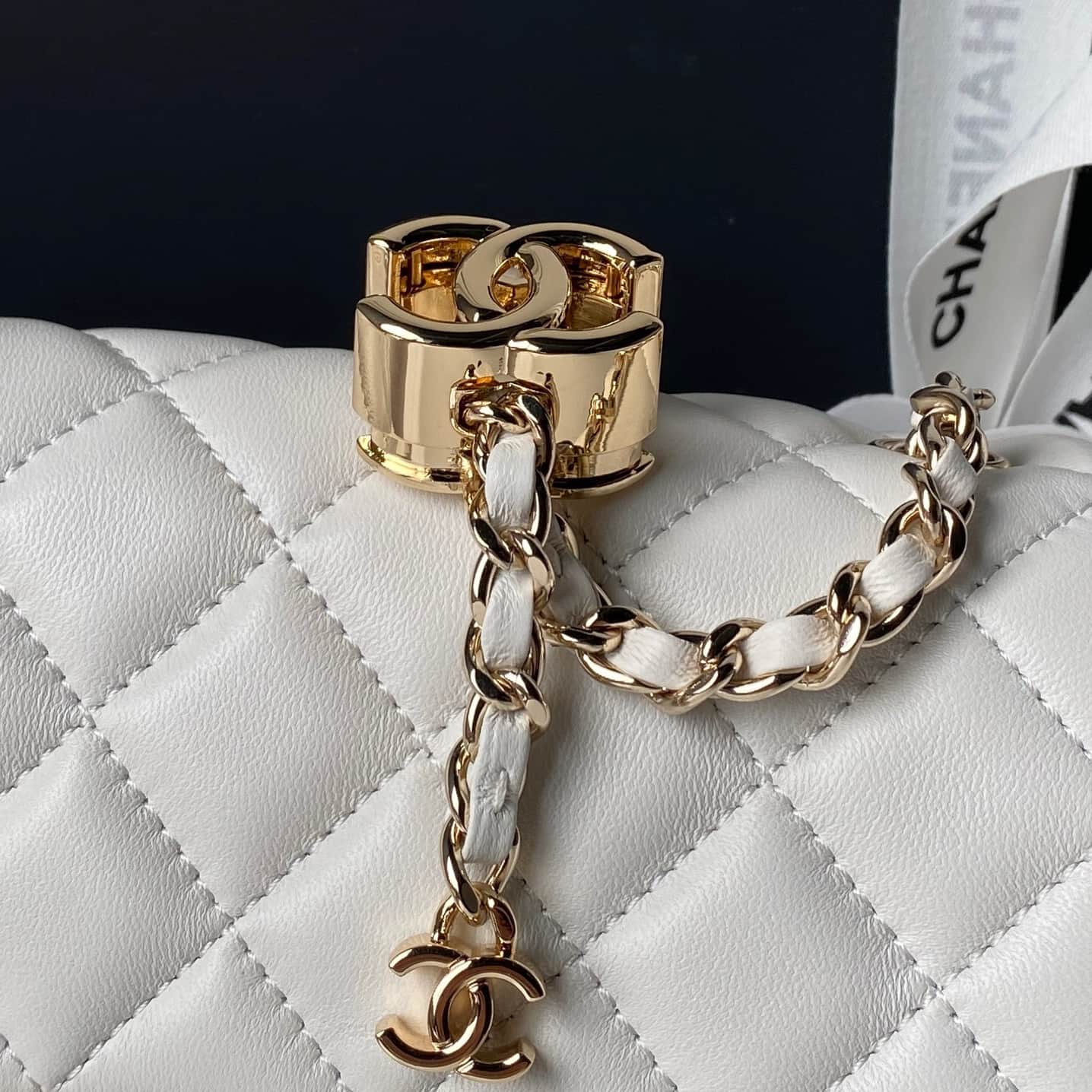 Chanel Classic Flap Bag Lambskin & Gold-Tone Metal AS5759 White A