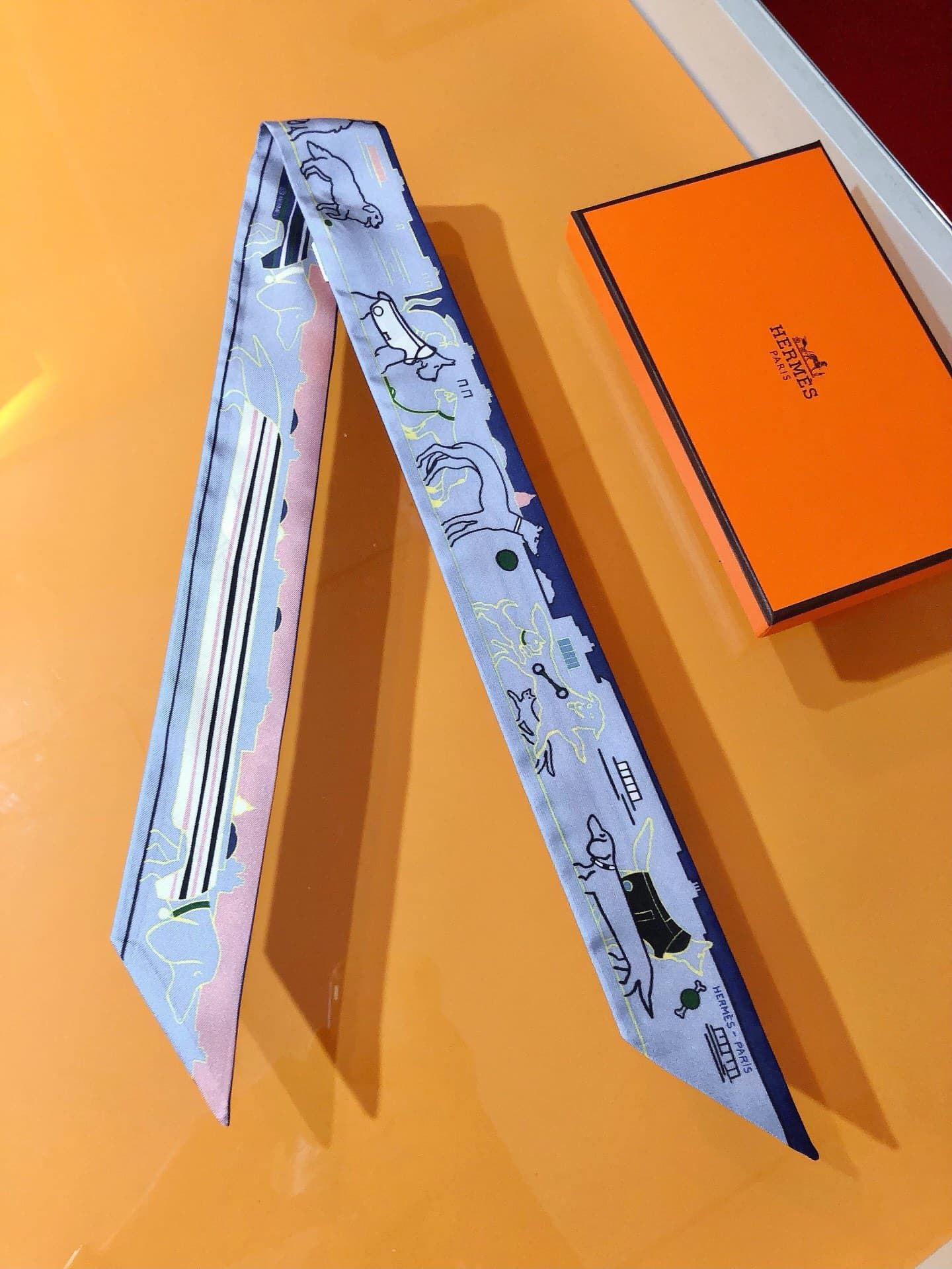 Hermès Silk Les Chiens Parisiens Twilly Scarf