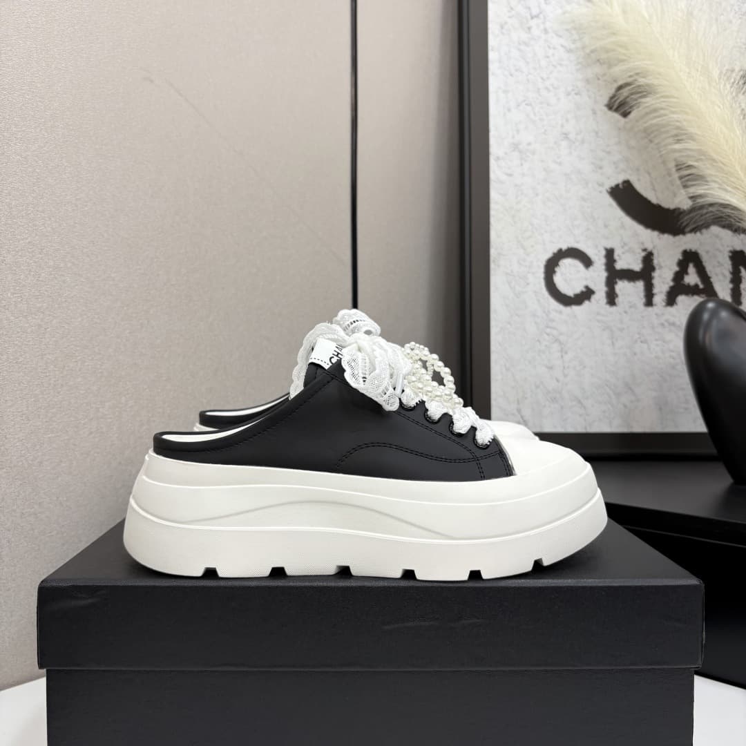 Chanel Sneaker Shoes Women