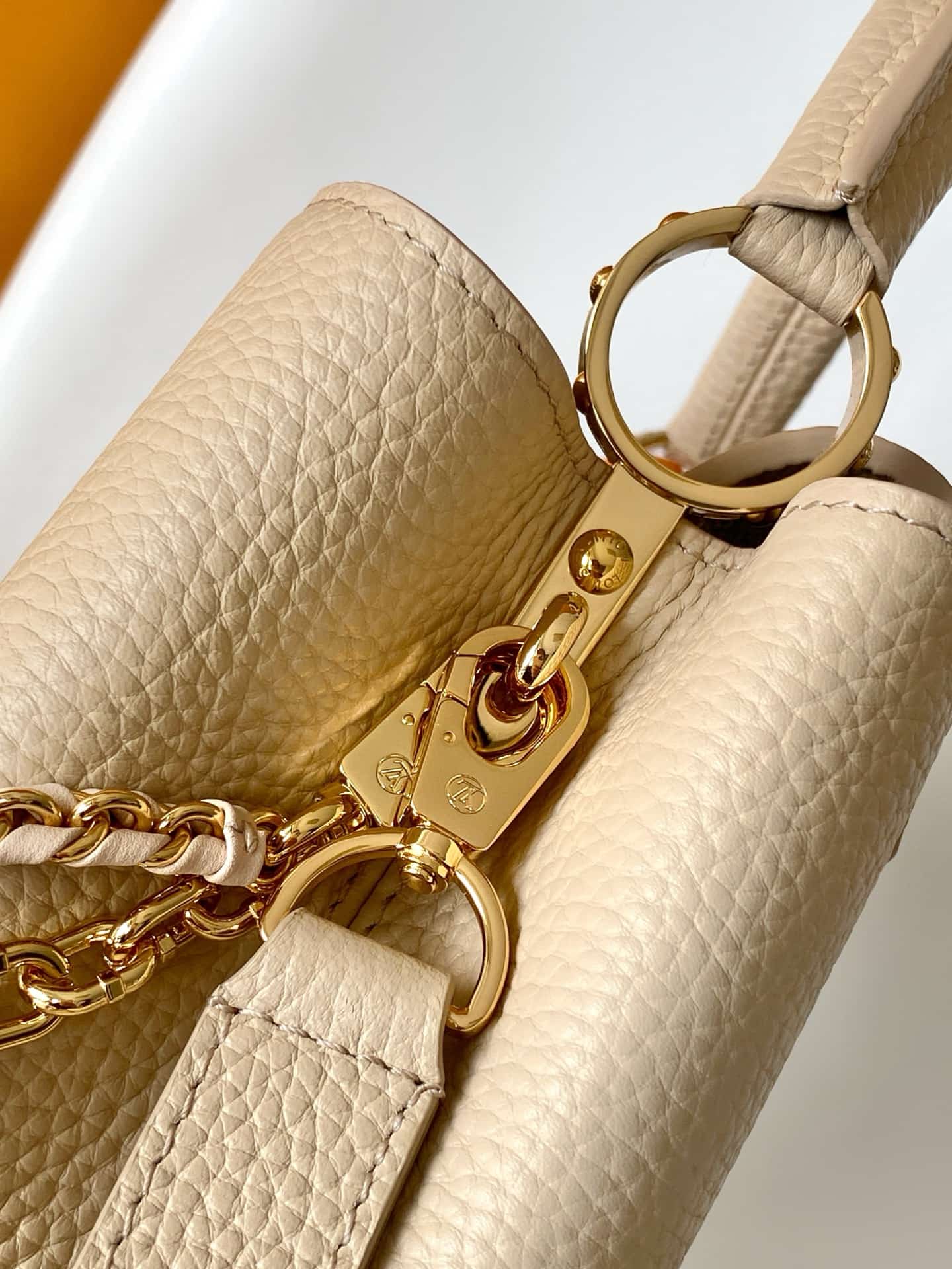 Louis Vuitton Capucines MM Sable Taurillon leather M29955 TOP
