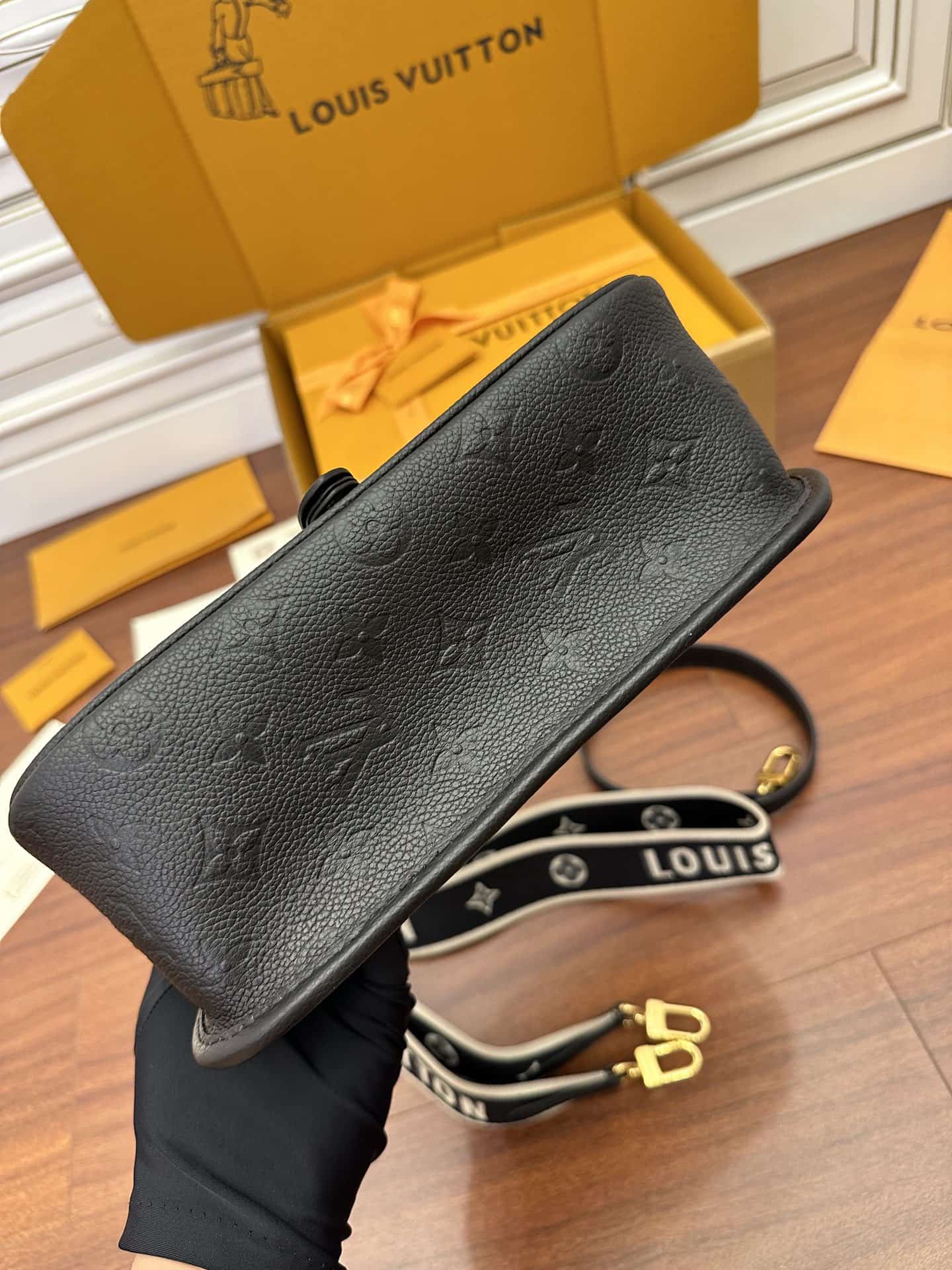 Louis Vuitton Diane Monogram Empreinte Leather M46386 Top