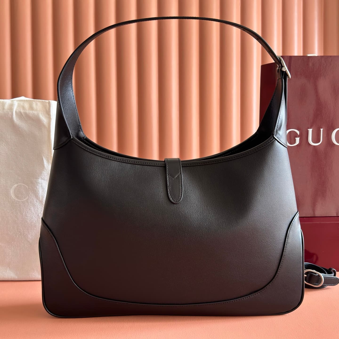 Gucci Jackie 1961 large crossbody bag Dark brown soft grainy leather 863279 High