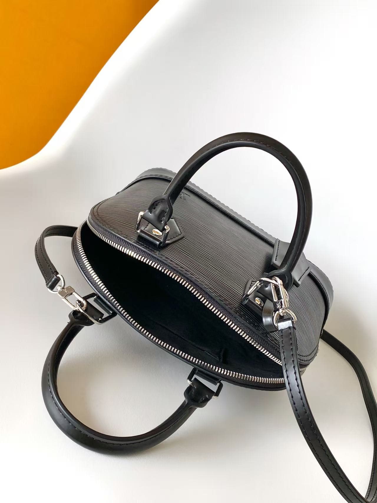 Louis Vuitton Alma BB Black Epi grained cowhide leather M24645 High