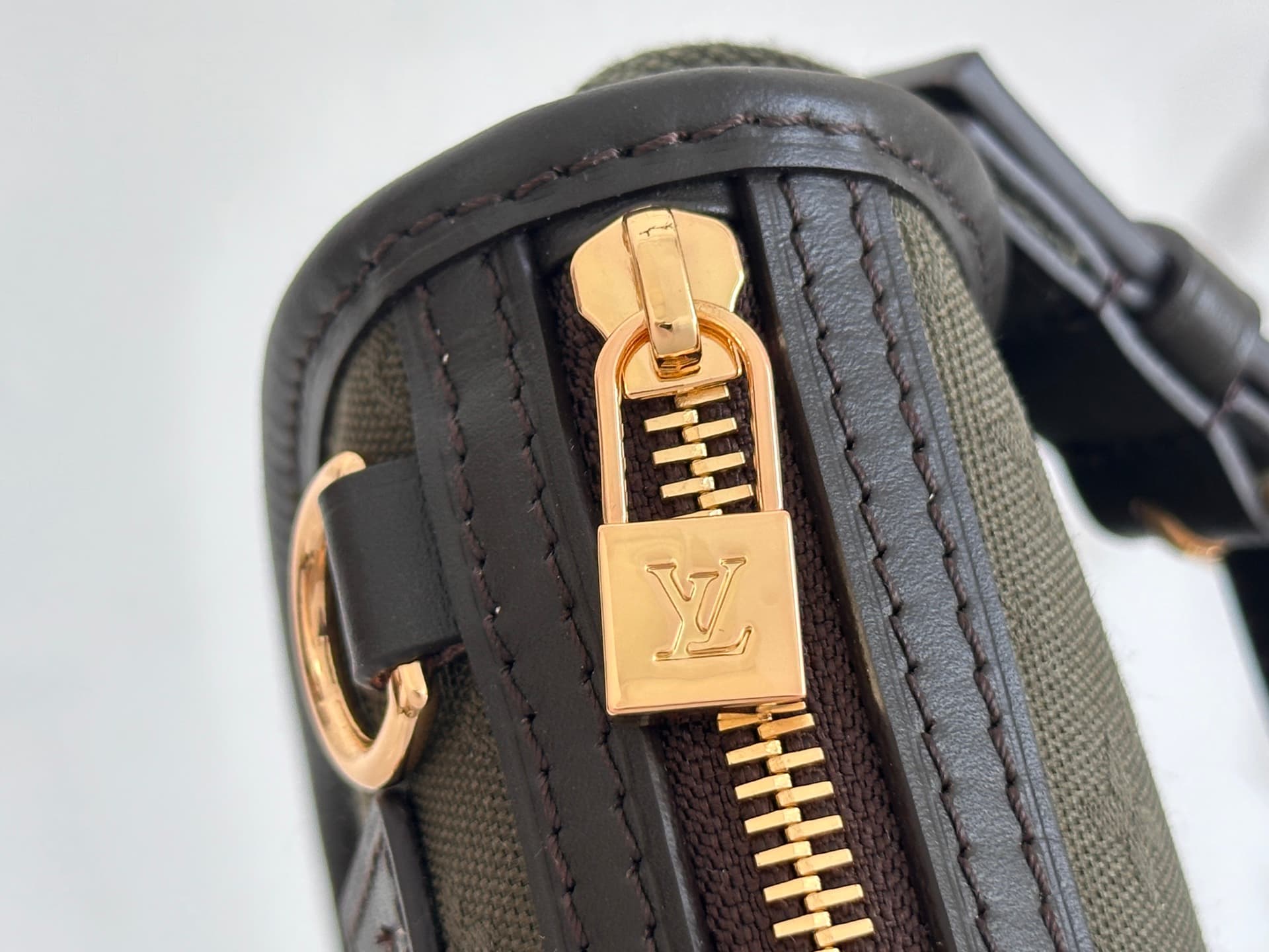 Louis Vuitton Mini Lin Pochette Kathleen Monogram Canvas Olive Green M92332 High