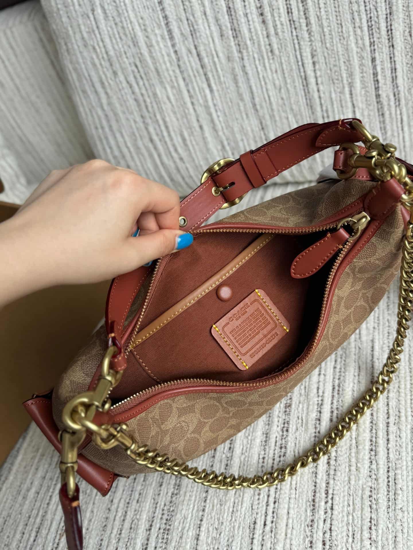 Coach Pocket Juliet Shoulder Bag 30 in Signature Canvas High