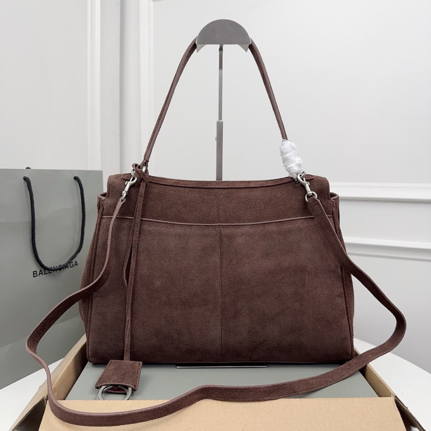 Balenciaga Rodeo Medium Bag inlight espresso Waxed Suede Calfskin With Silver-Tone Metal High