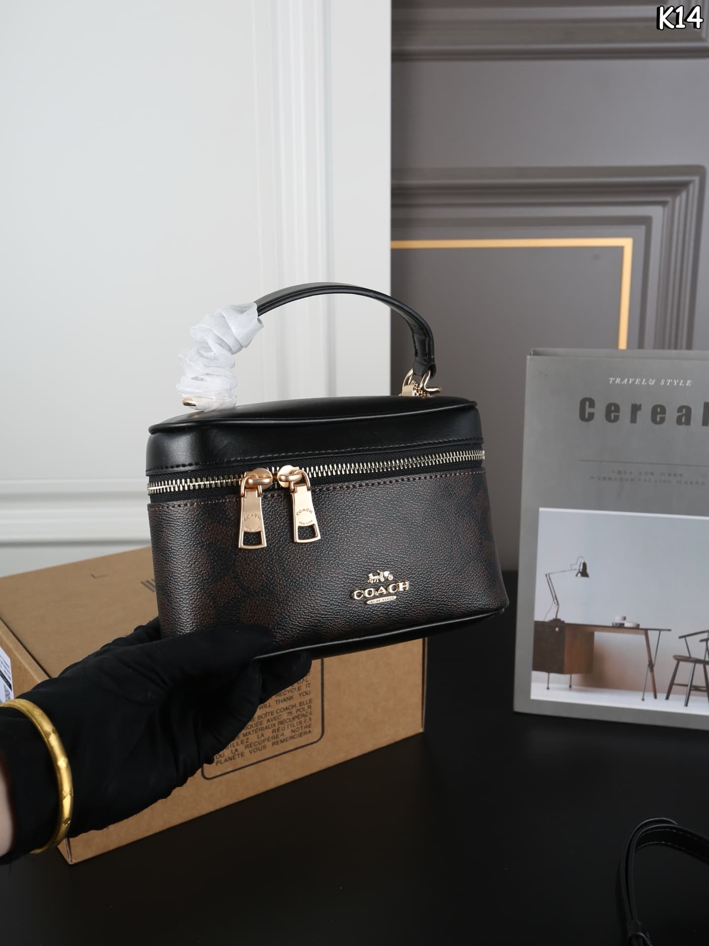 Coach Cosmetic Case In Signature Canvas Gold/Walnut/Black High