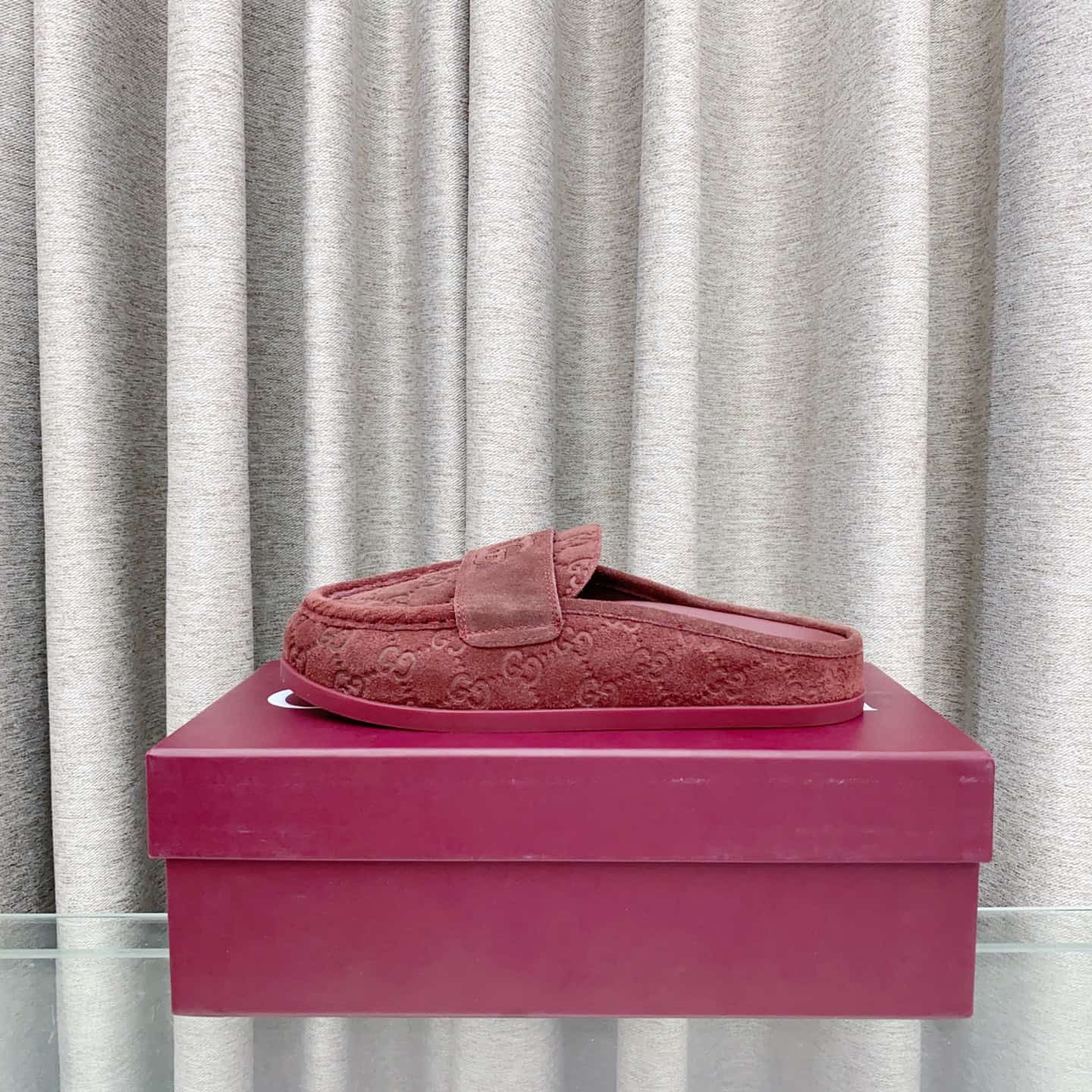 Gucci Women's mule with Double G