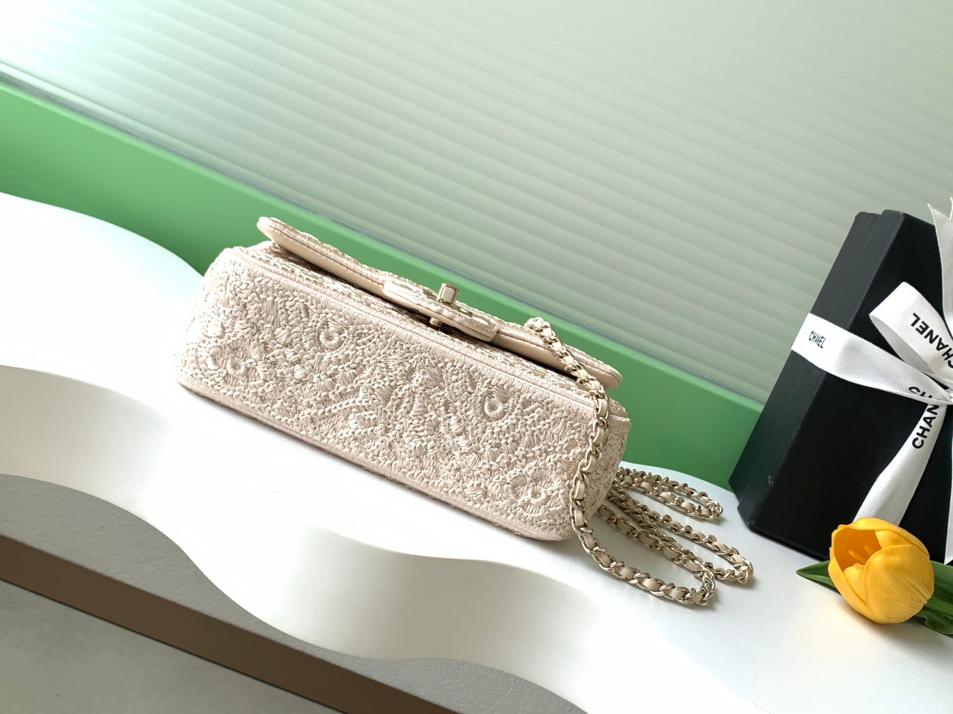 Chanel Small Flap Bag & Gold-Tone Metal White AS4561 A