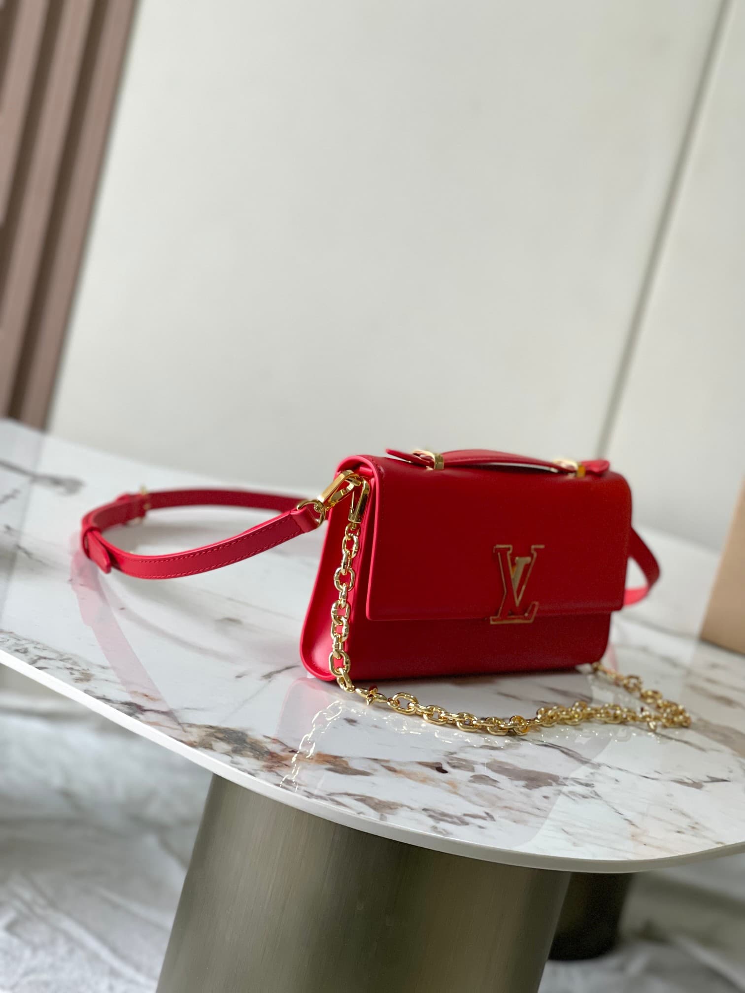 Louis Vuitton Wallet On Chain Capucines Calf Leather M12405 Lipstick Red Top