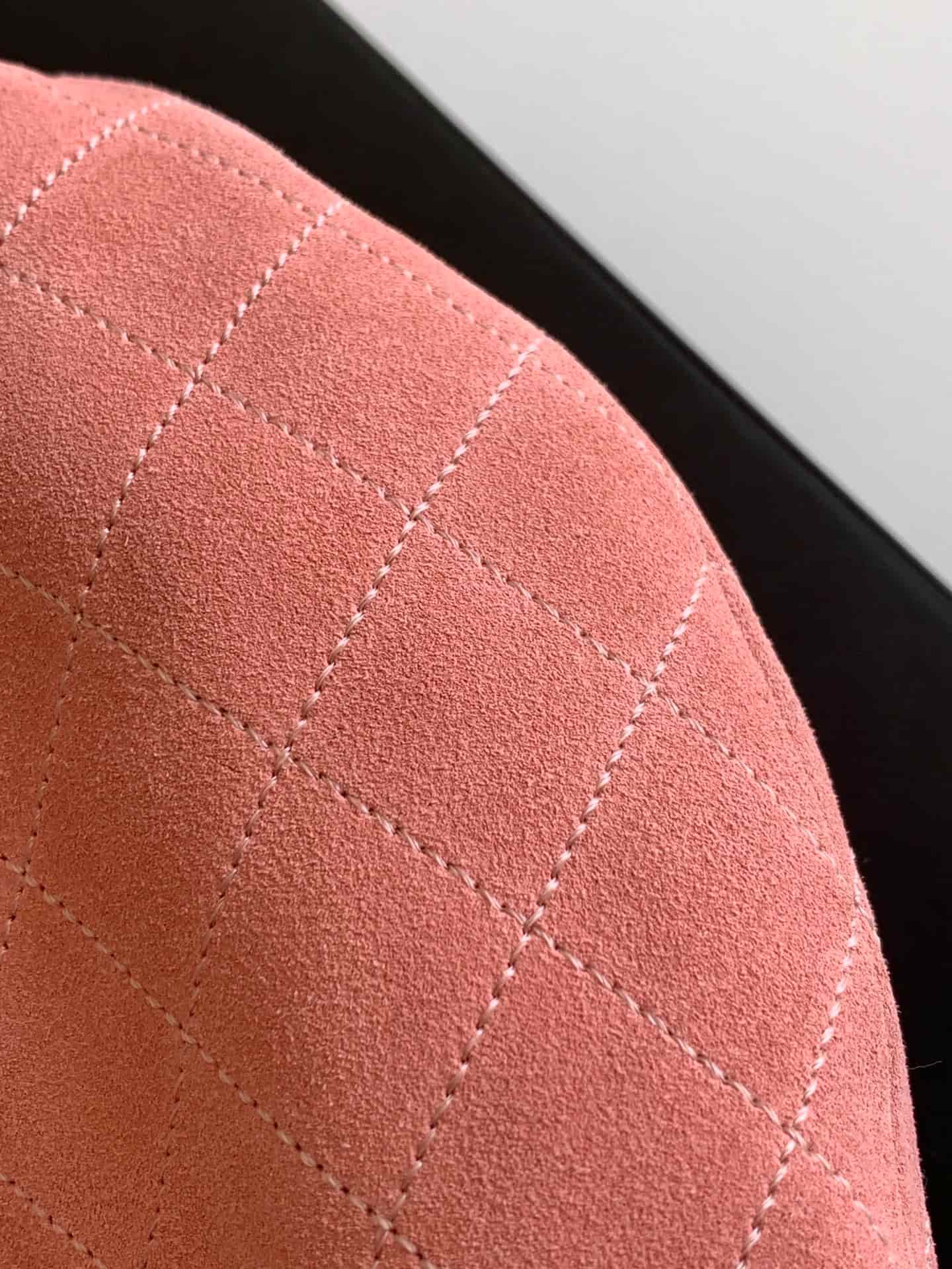 Chanel Medium Hobo Bag Suede Calfskin Turtoise-Shell Effect Plexi & Gold-Tone Metal Pink AS6010 High
