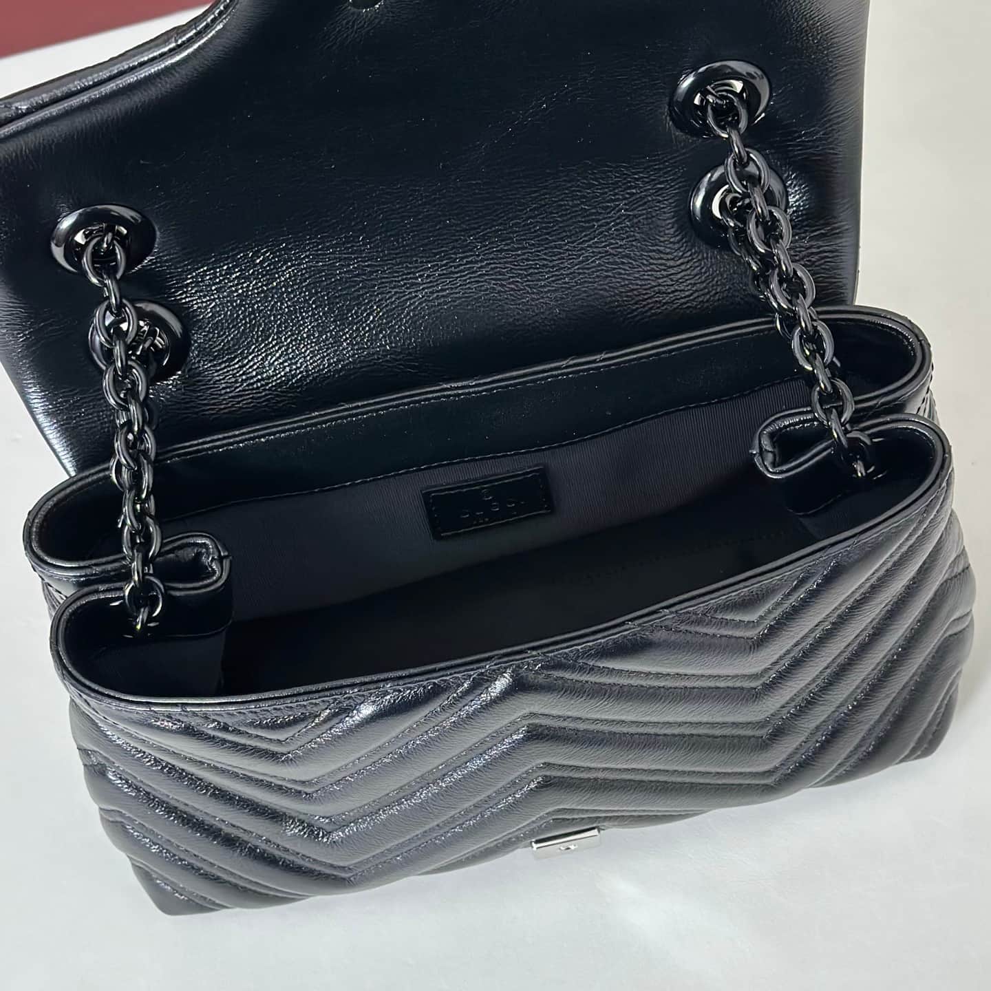 Gucci GG Marmont Small Shoulder Bag 855371 Black High