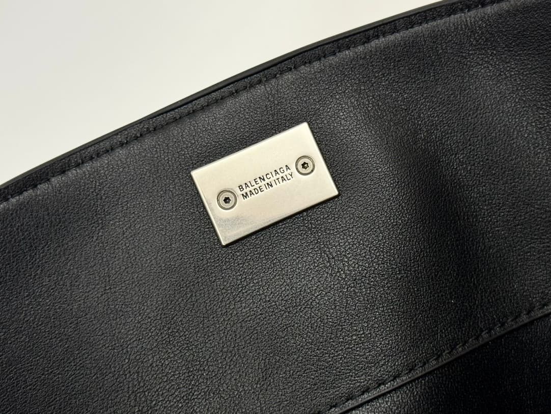 Balenciaga Rodeo Medium Bag in Black Leather With Sliver-Tone Metal TOP