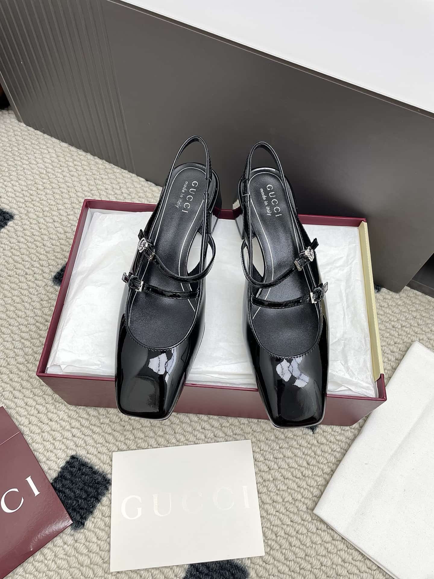 Gucci Sandal shoes Women