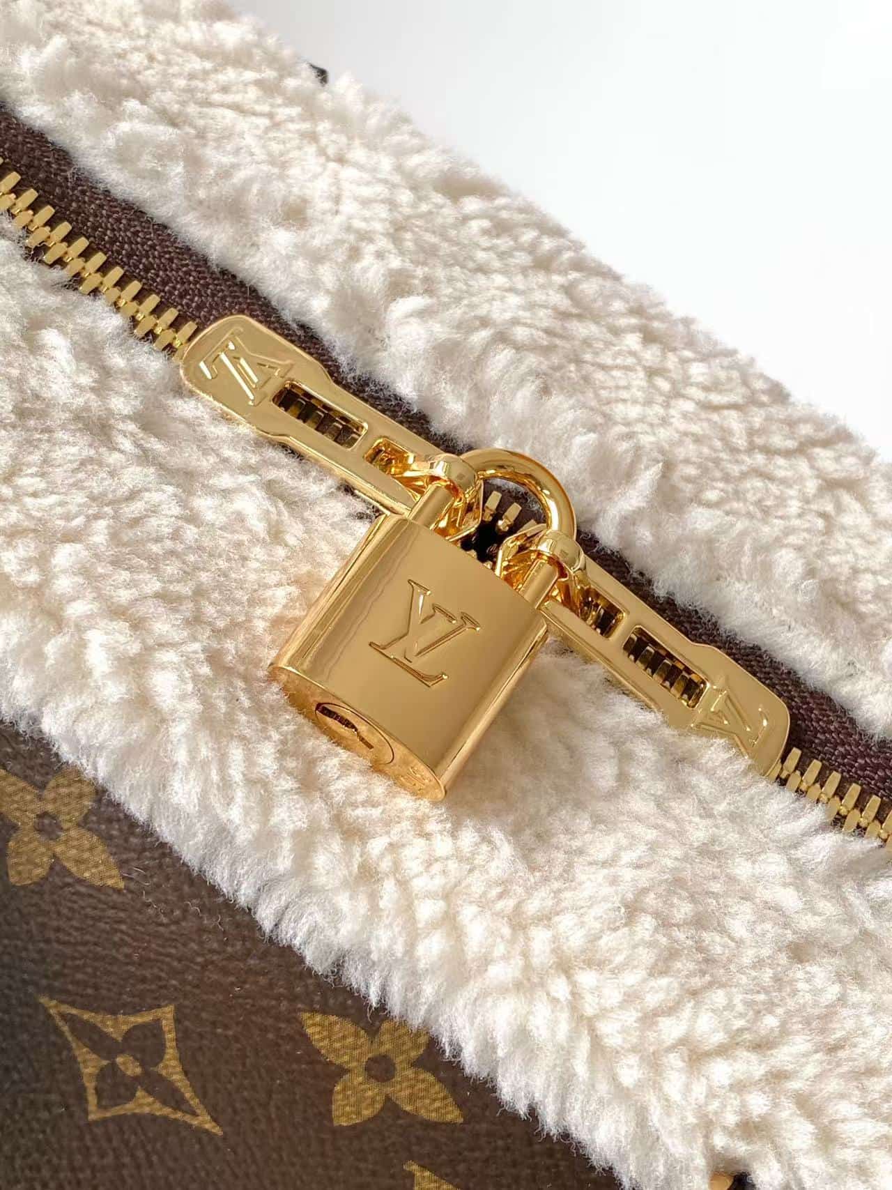 Louis Vuitton Speedy Soft 30 Teddy Monogram Shearling Coated canvas M26326 High