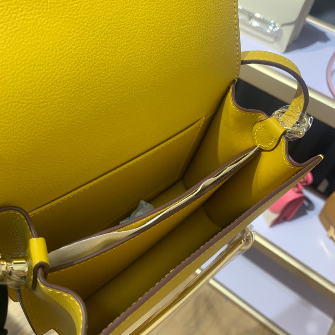 Hermes Roulis wallet in Jaune Ambre Calfskin Etoupe WAX Gold/Silver-Metal High