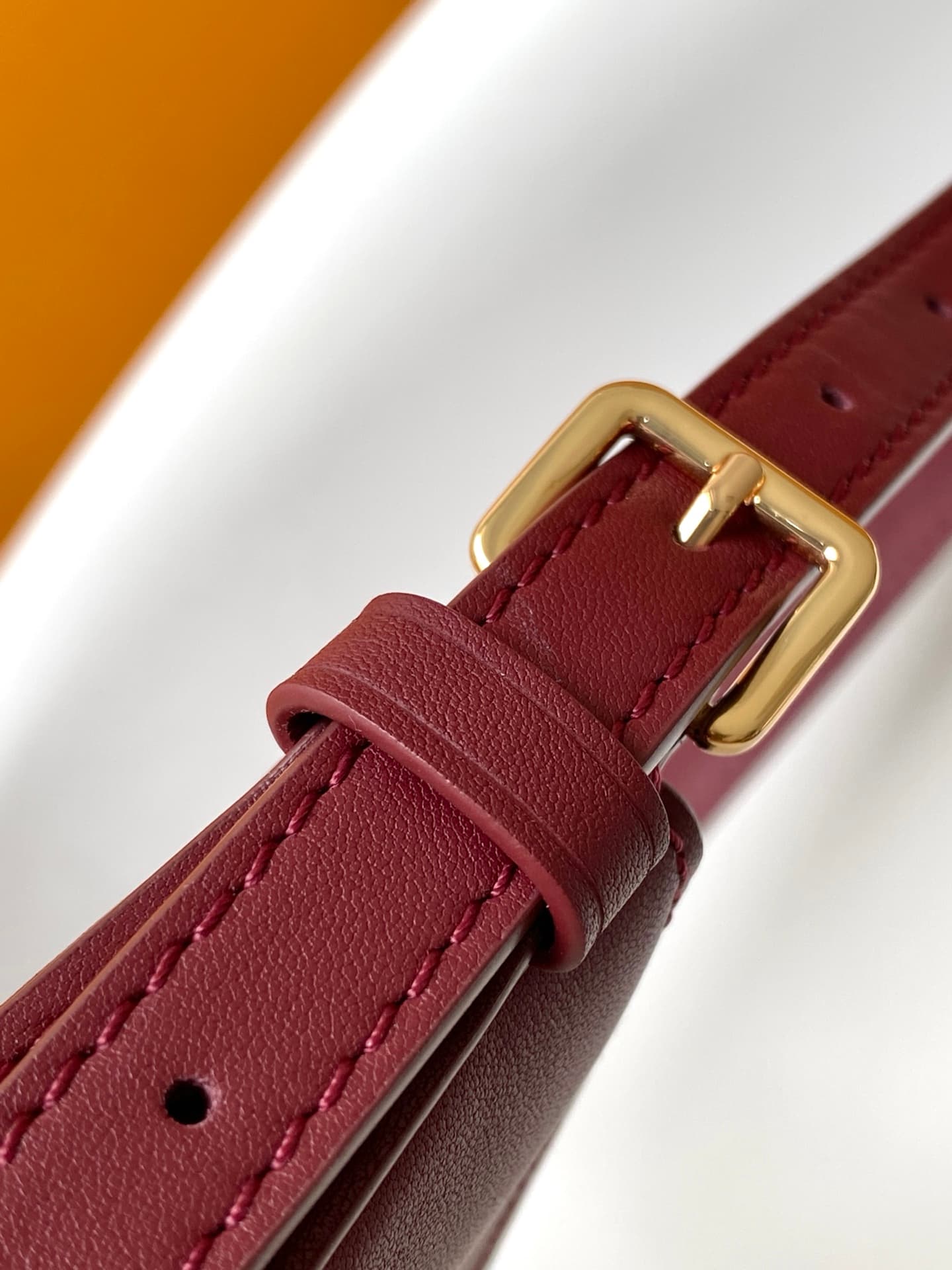 Louis Vuitton Pochette LV BLoom Grenat Red Calfskin leather M25650 High