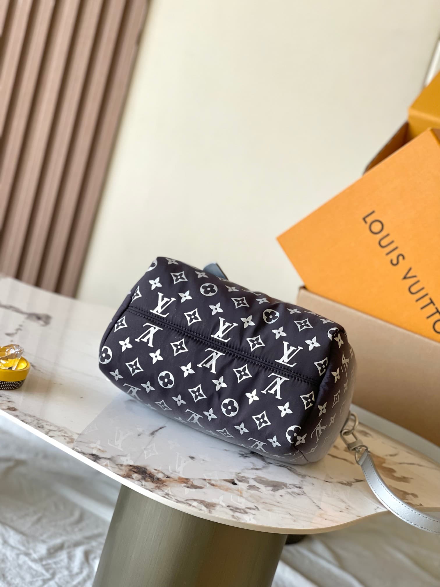 Louis Vuitton Speedy Bandoulière 25 Monogram Nylon M11848 Top