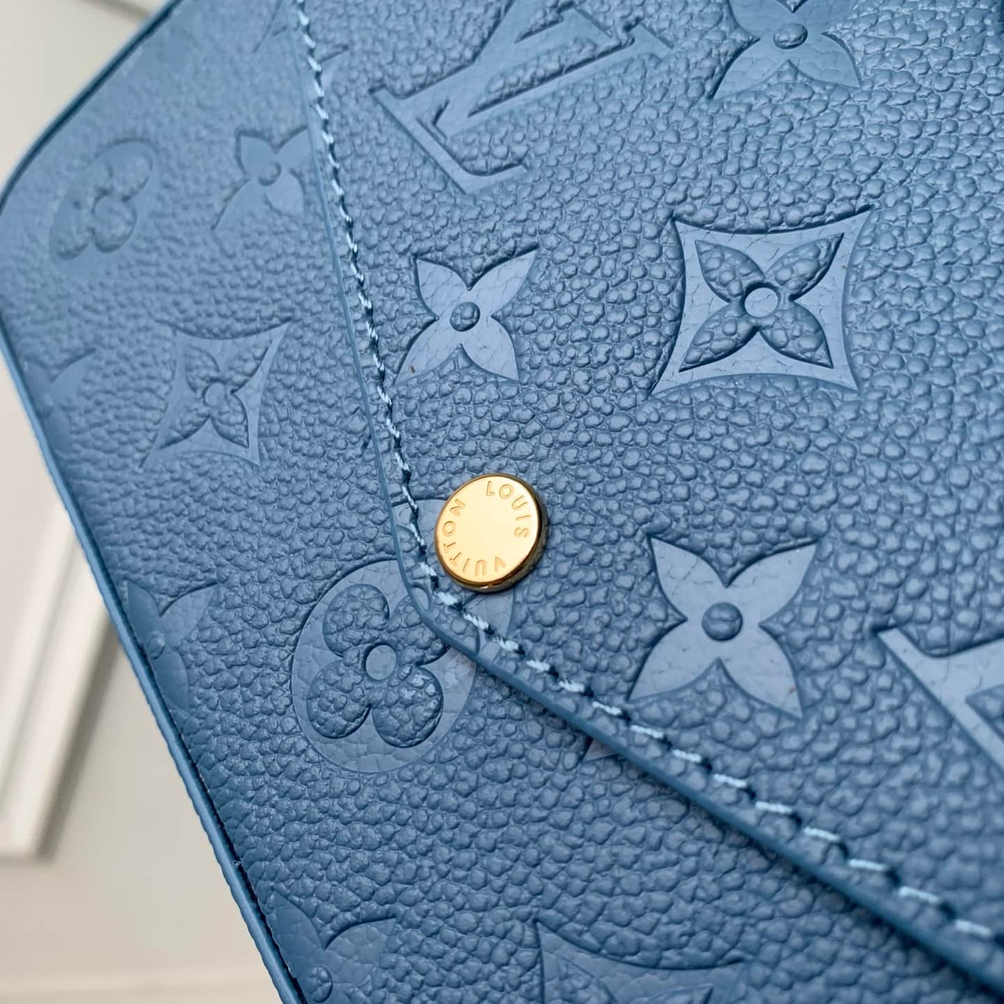 Louis Vuitton Pochette Félicie Denim Blue Embossed grained cowhide leather M28891 High