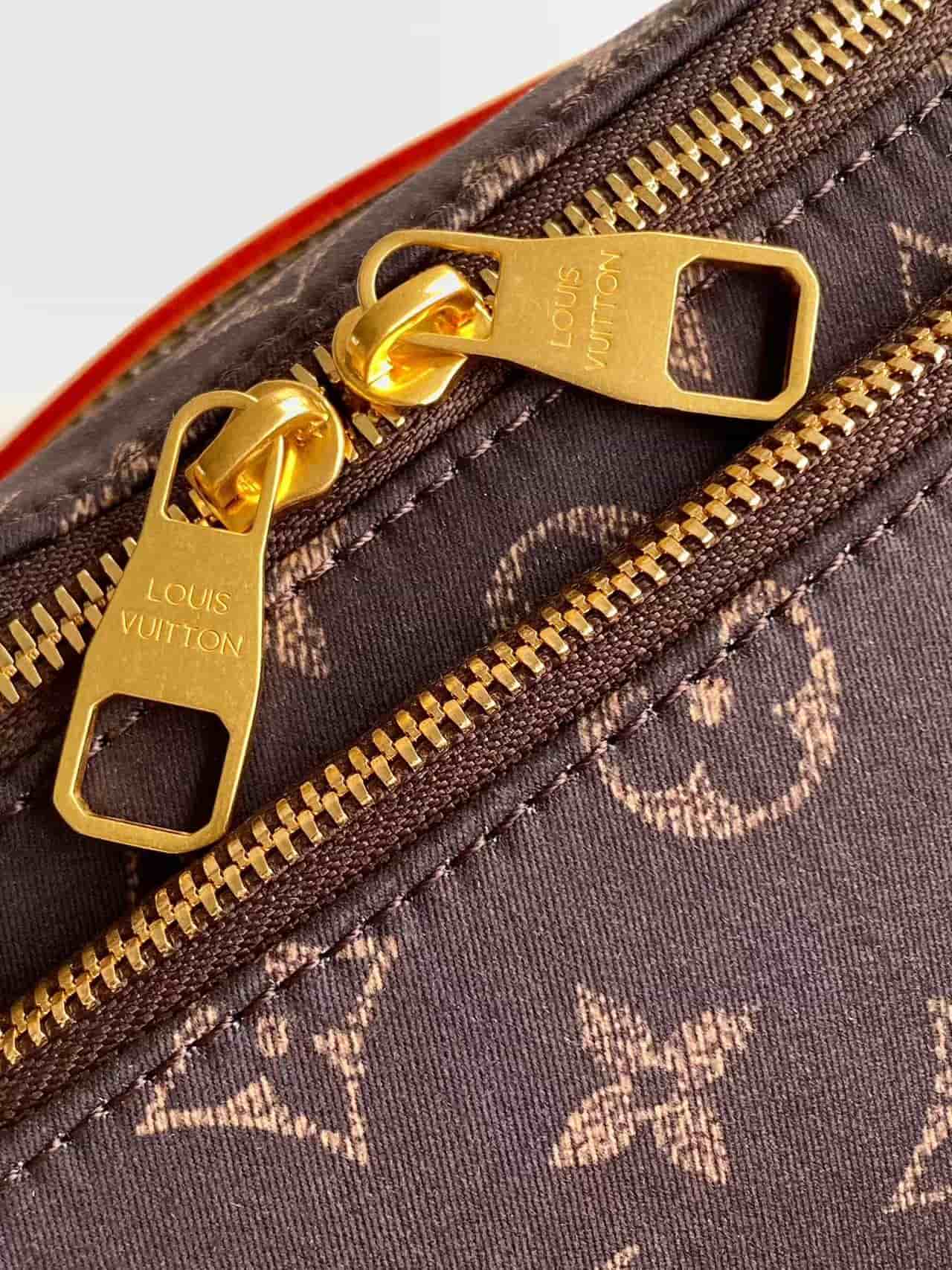 Louis Vuitton Rush Bumbag Louis Vuitton Silk Tech Monogram M2A452 High