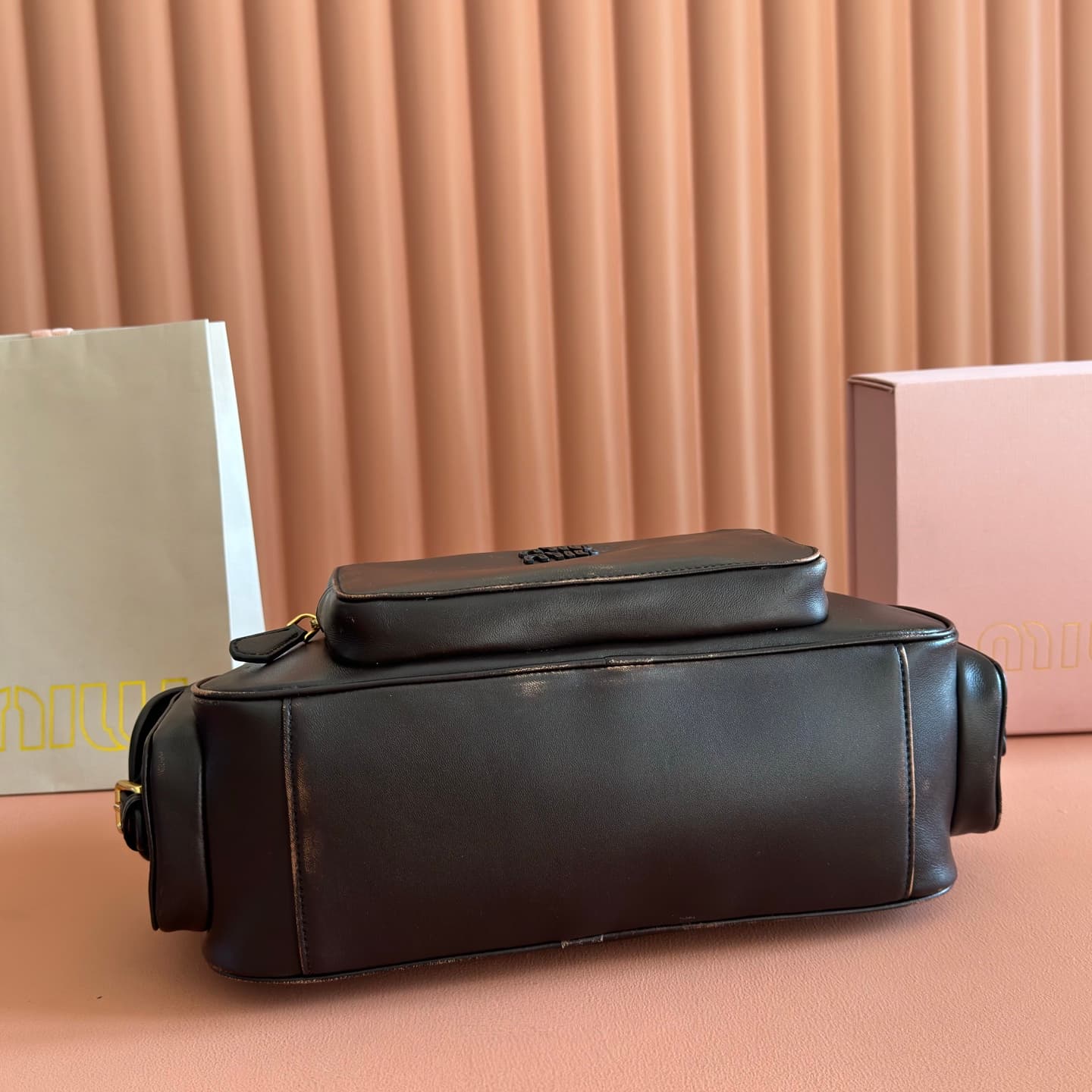 Miu Miu Pocket leather shoulder bag 5BB179 High