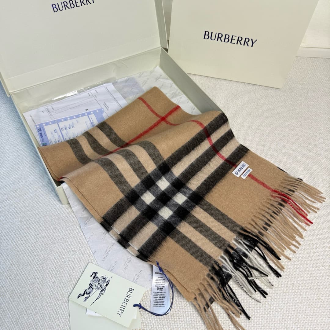 Burberry Cashmere Scarf High
