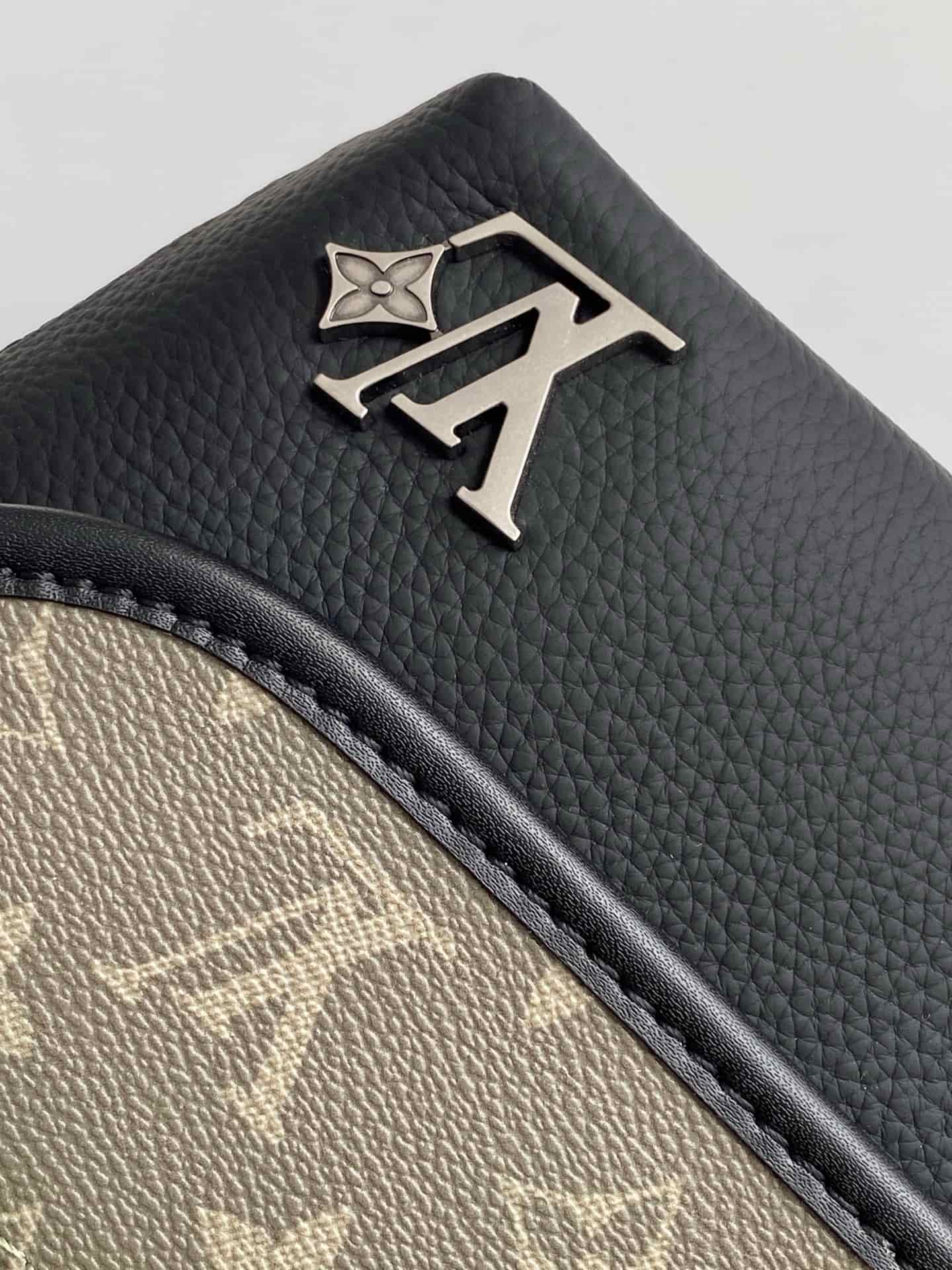 Louis Vuitton Pulse Wearable Wallet Monogram Eclipse Canvas M12618 High