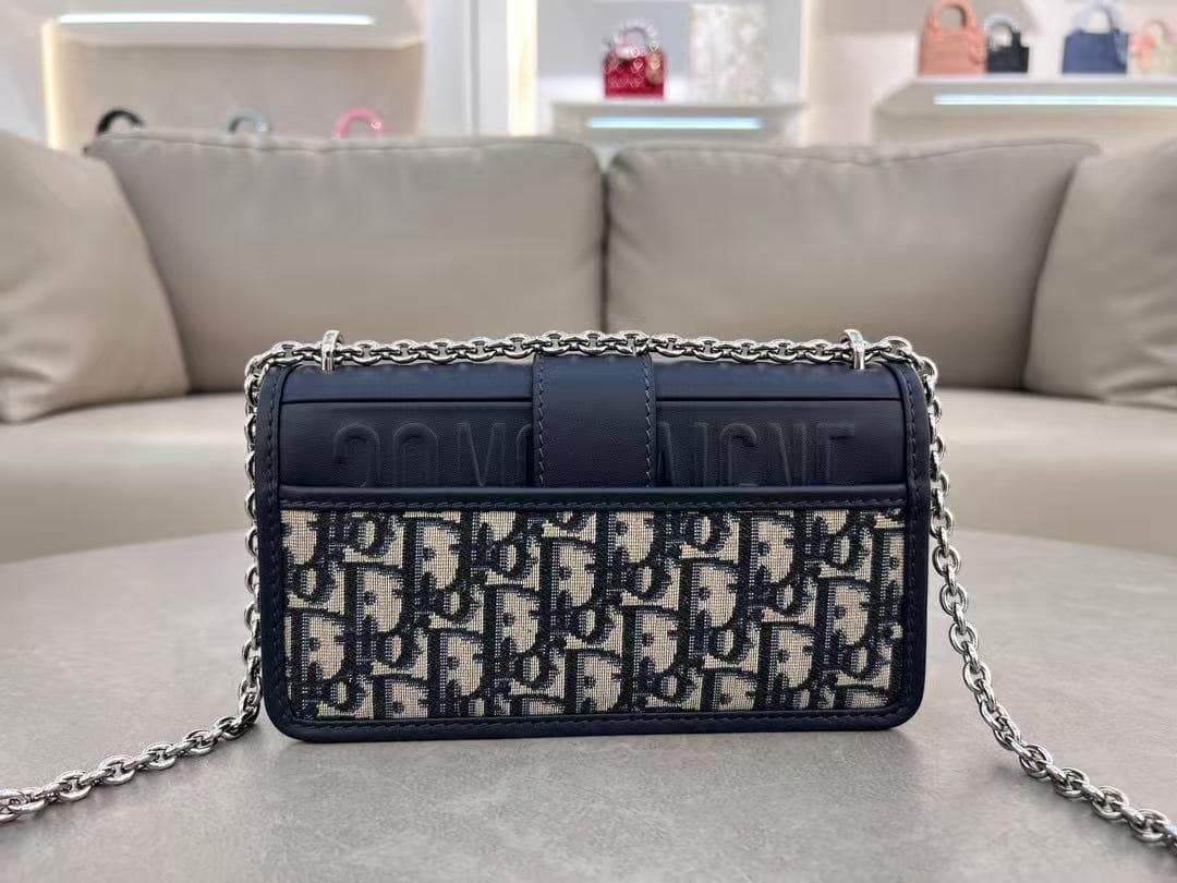 30 MONTAIGNE EAST-WEST BAG WITH CHAIN Dior Oblique Jacquard Blue High