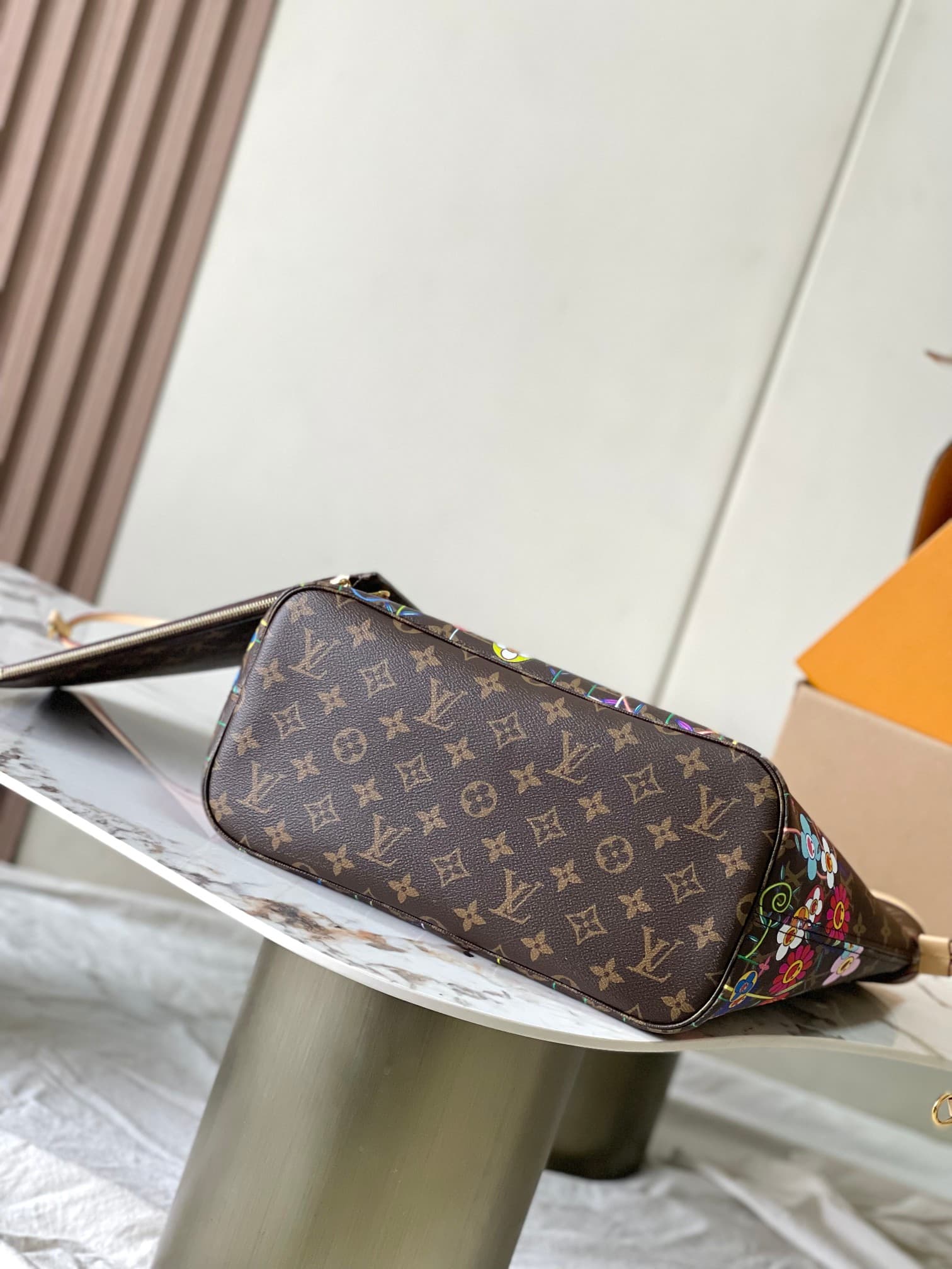 Louis Vuitton x Murakami Neverfull MM Monogram coated canvas M13271 Top