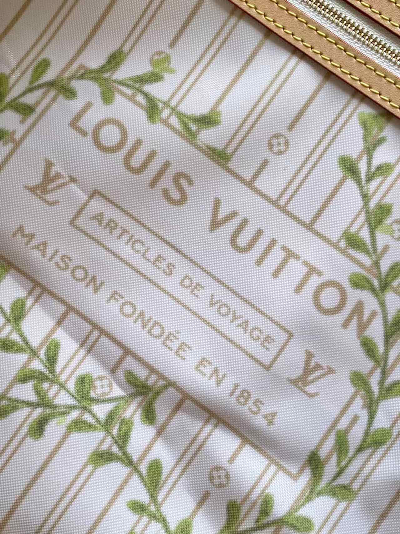 Louis Vuitton Keepall Bandoulière 45 Banana Yellow LV Stamp linen-and-cotton coated canvas M28678 High