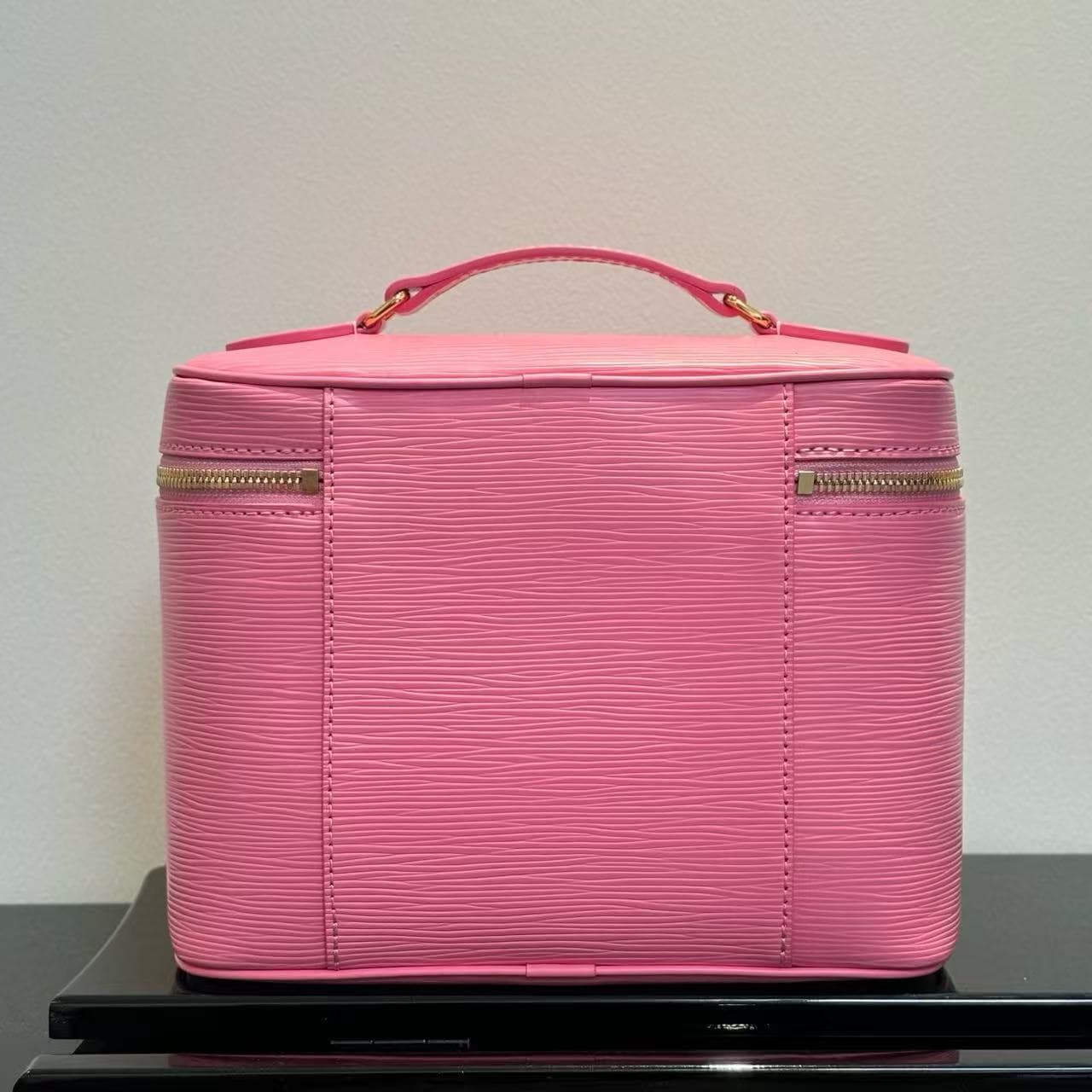 Louis Vuitton Nice BB Epi grained leather Monogram M25856 Bliss Pink High