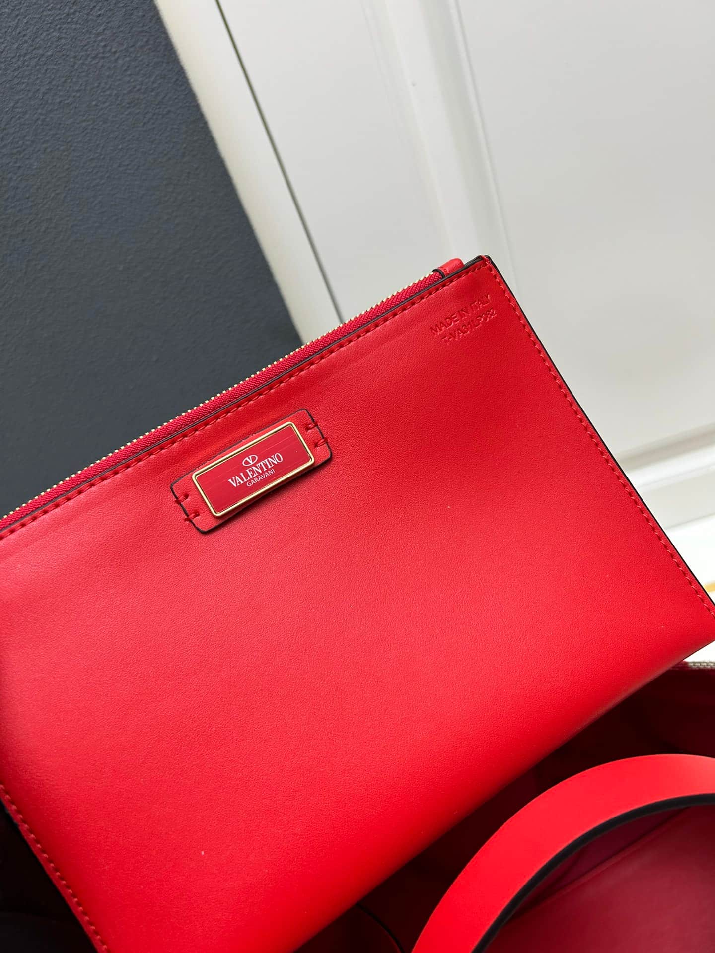 Valentino Garavani VLogo Signature Toile Iconographe Tote Bag Red Mid