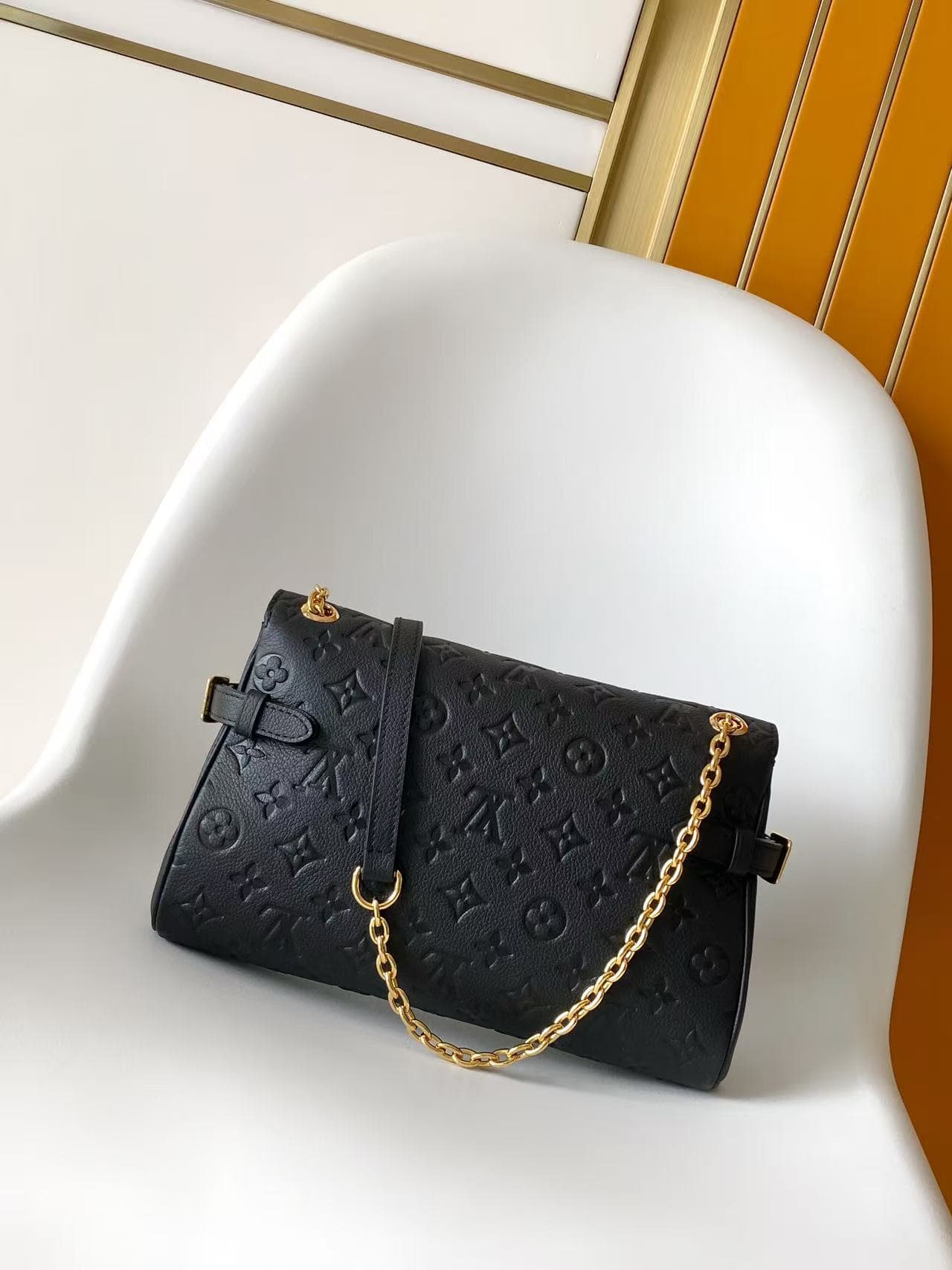 Louis Vuitton Anytime Flap Bag Tourterelle Black leather M14604 High