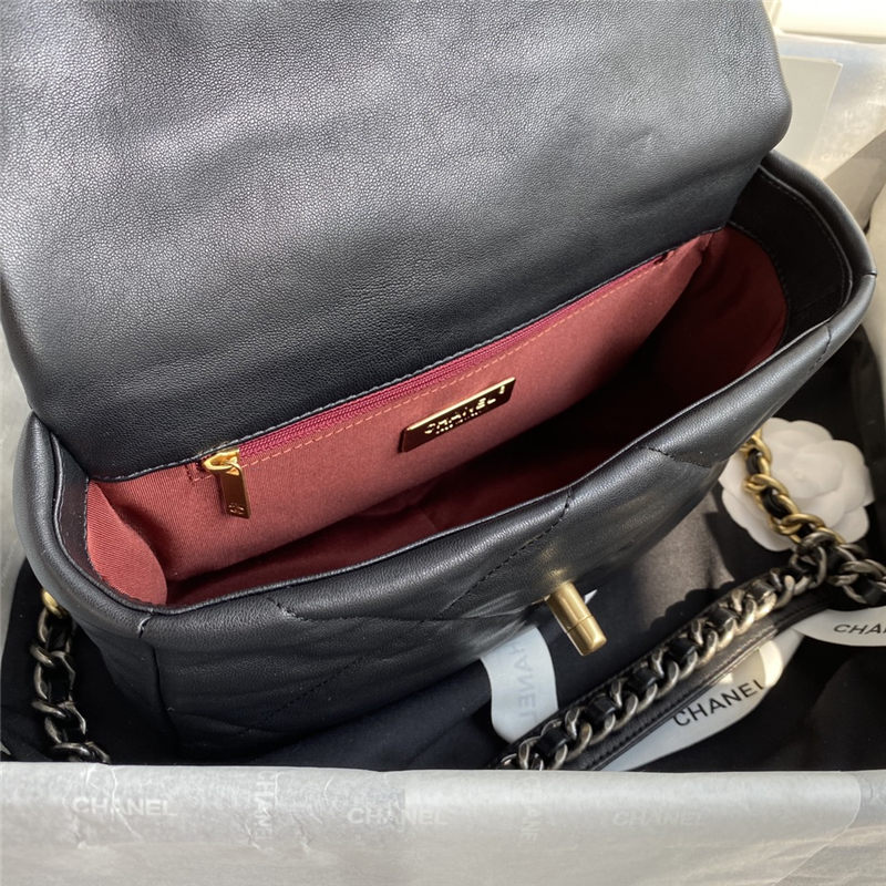 Chanel 19 Flap Bag Lambskin High