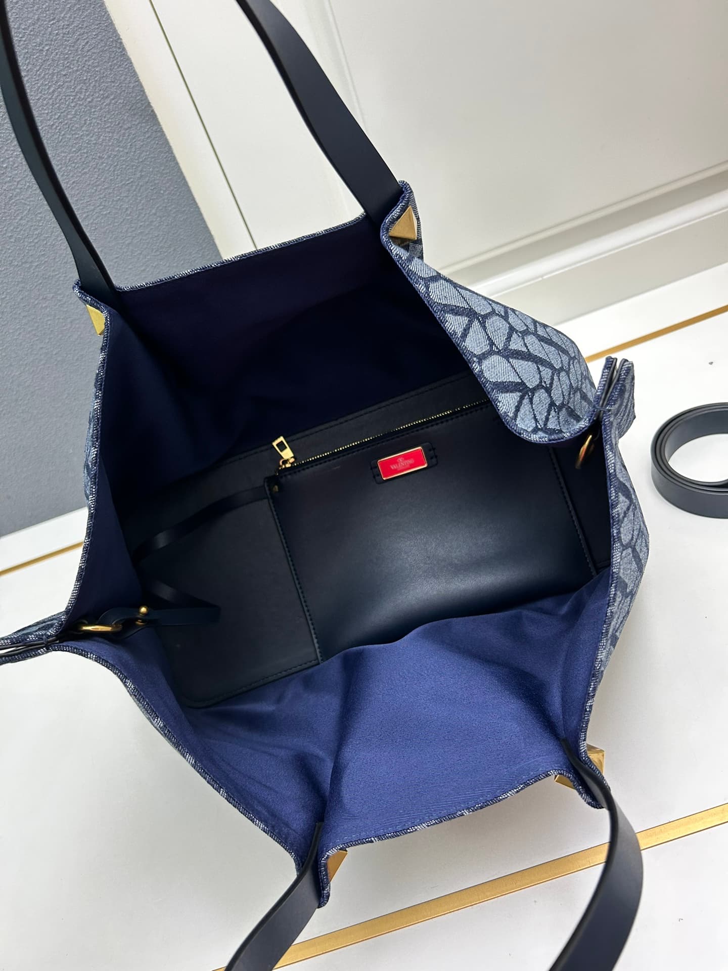 Valentino Garavani VLogo Signature Toile Iconographe Tote Bag Navy Blue Mid