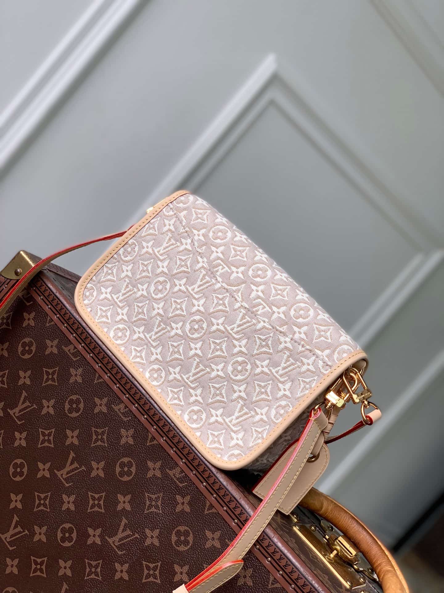 Louis Vuitton Diane PM Monogram Emblème Peuplier M29795 High