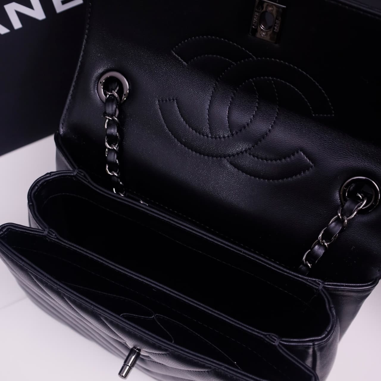 SMALL FLAP BAG WITH TOP HANDLE Lambskin Black Metal Black A