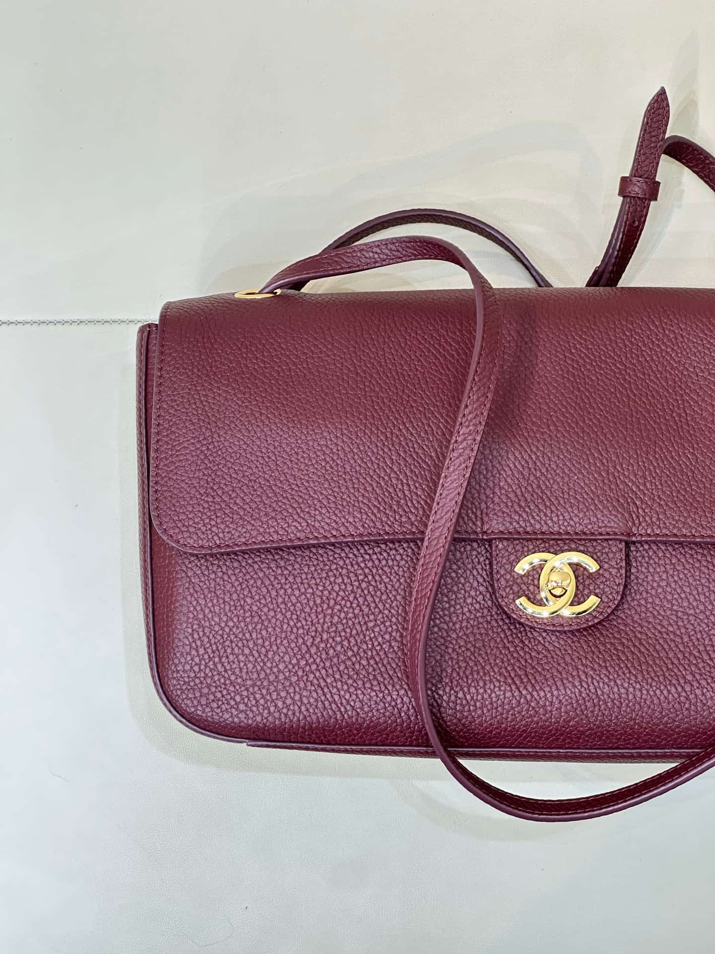 Chanel Maxi Flapbag Grained Calfskin & Gold-Tone Metal Claret AS6231 TOP