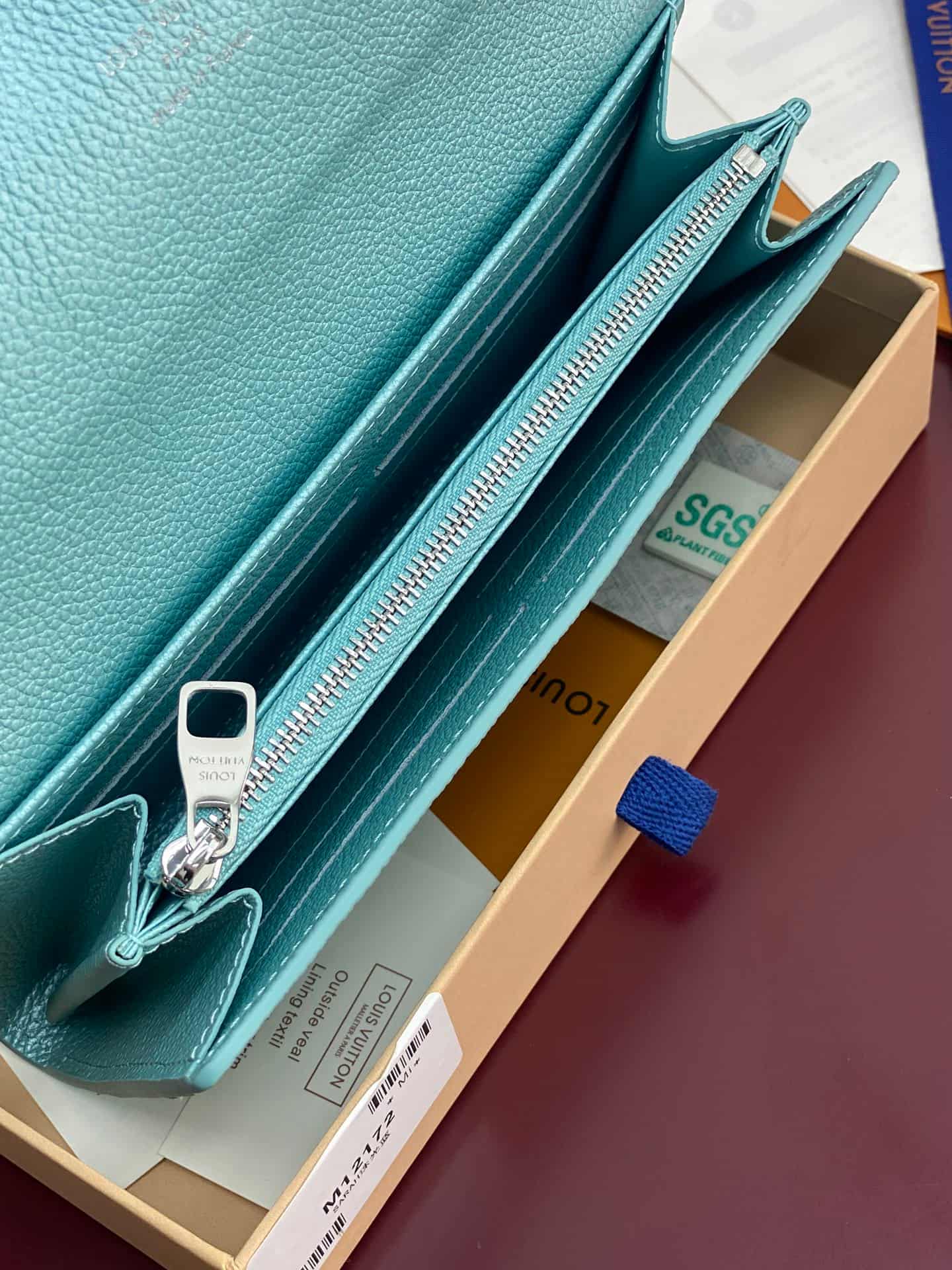 Louis Vuitton Sarah Wallet Supple grained cowhide leather M12172 Azur Frost High