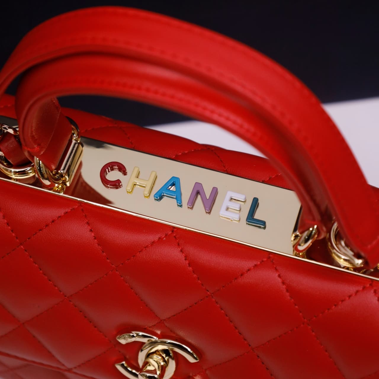 Chanel MINI FLAP BAG WITH TOP HANDLE AS4654 Lambskin &Gold-Tone Metal Light Red A