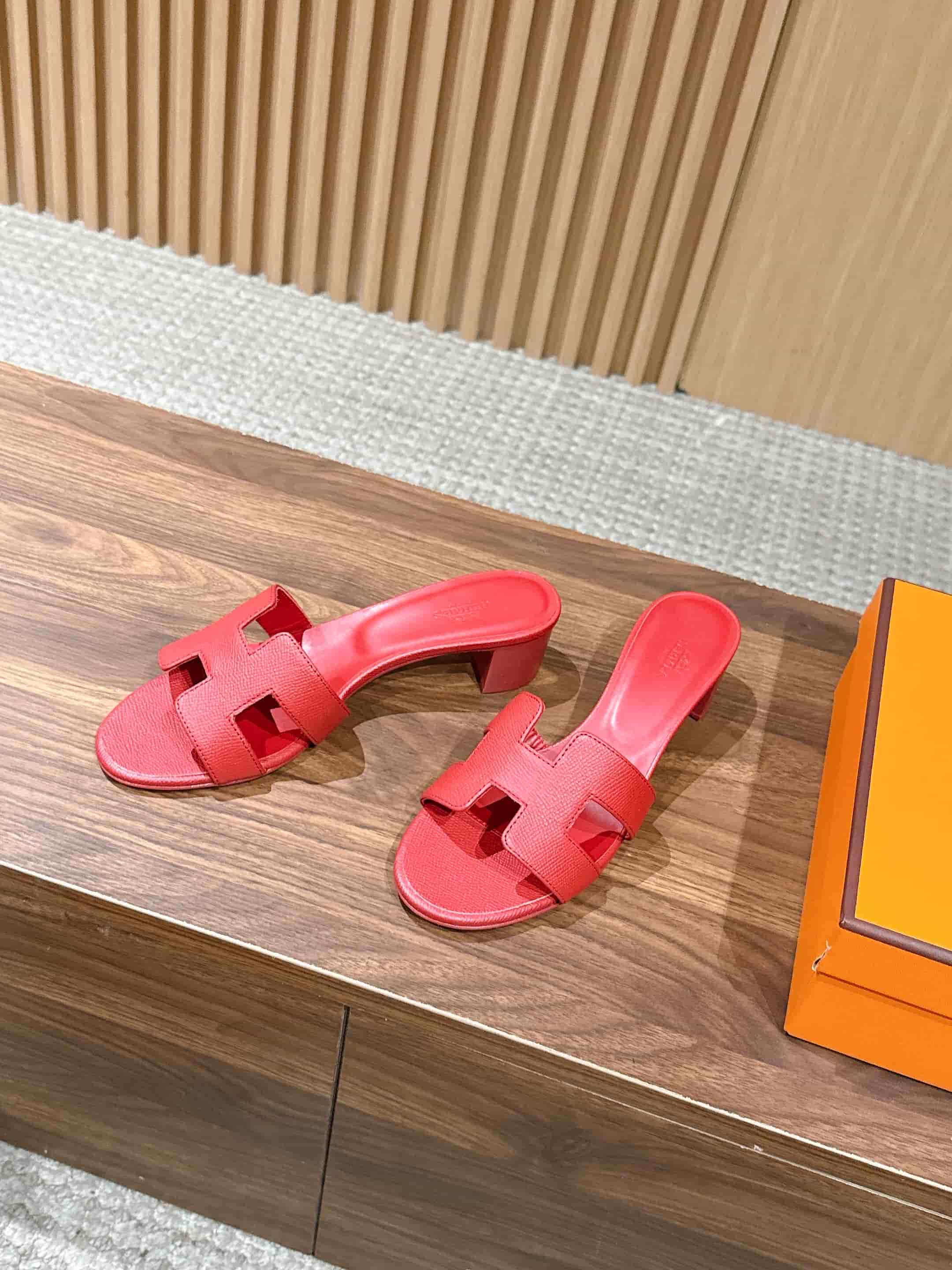 Hermès Oasis Sandal Shoes Women